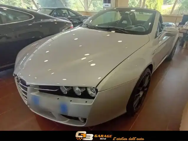 Alfa Romeo Spider 3.2 V6 Q4 q-tronic
