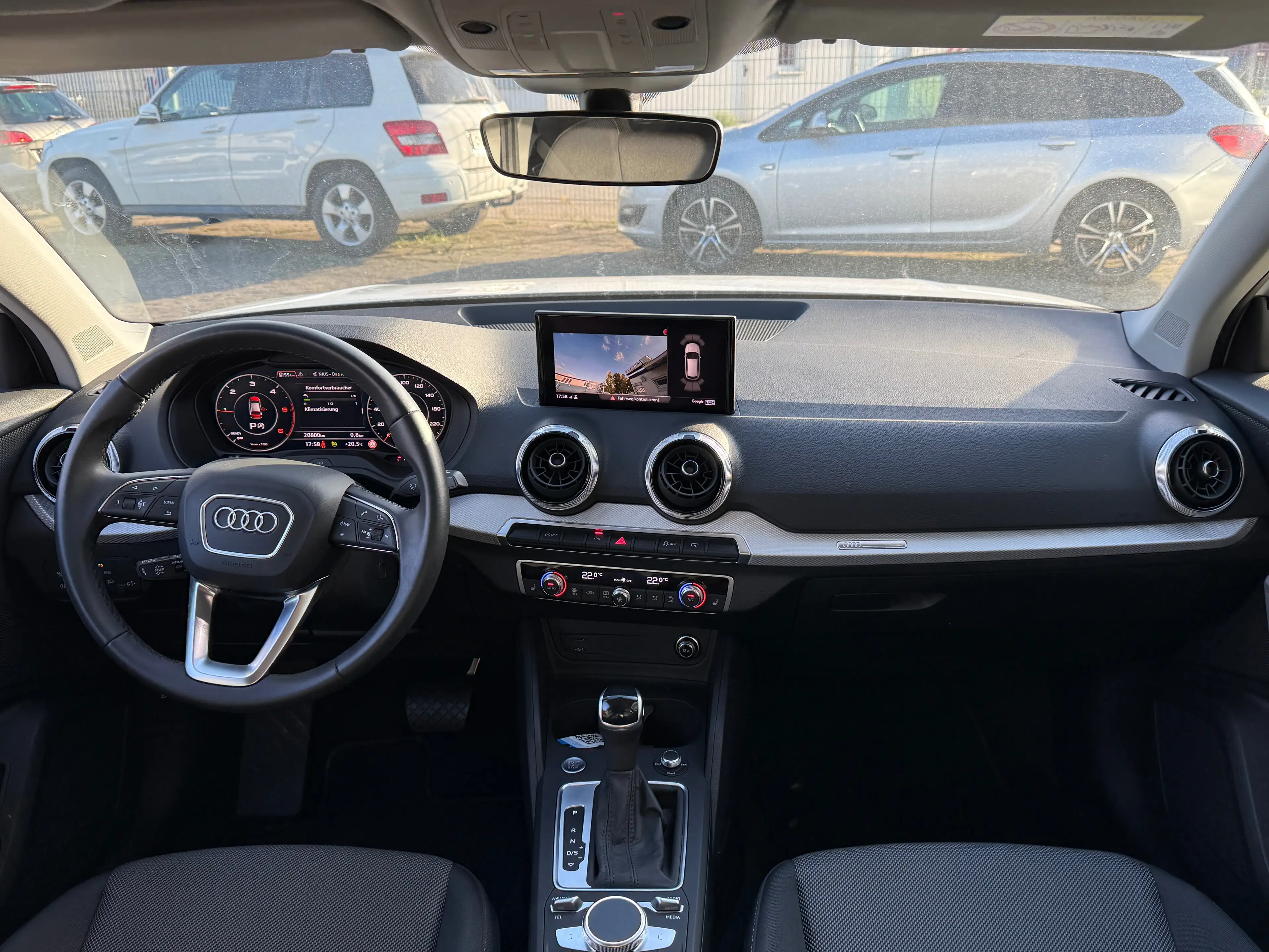 Audi Q2 35 TDI basis — photo 10