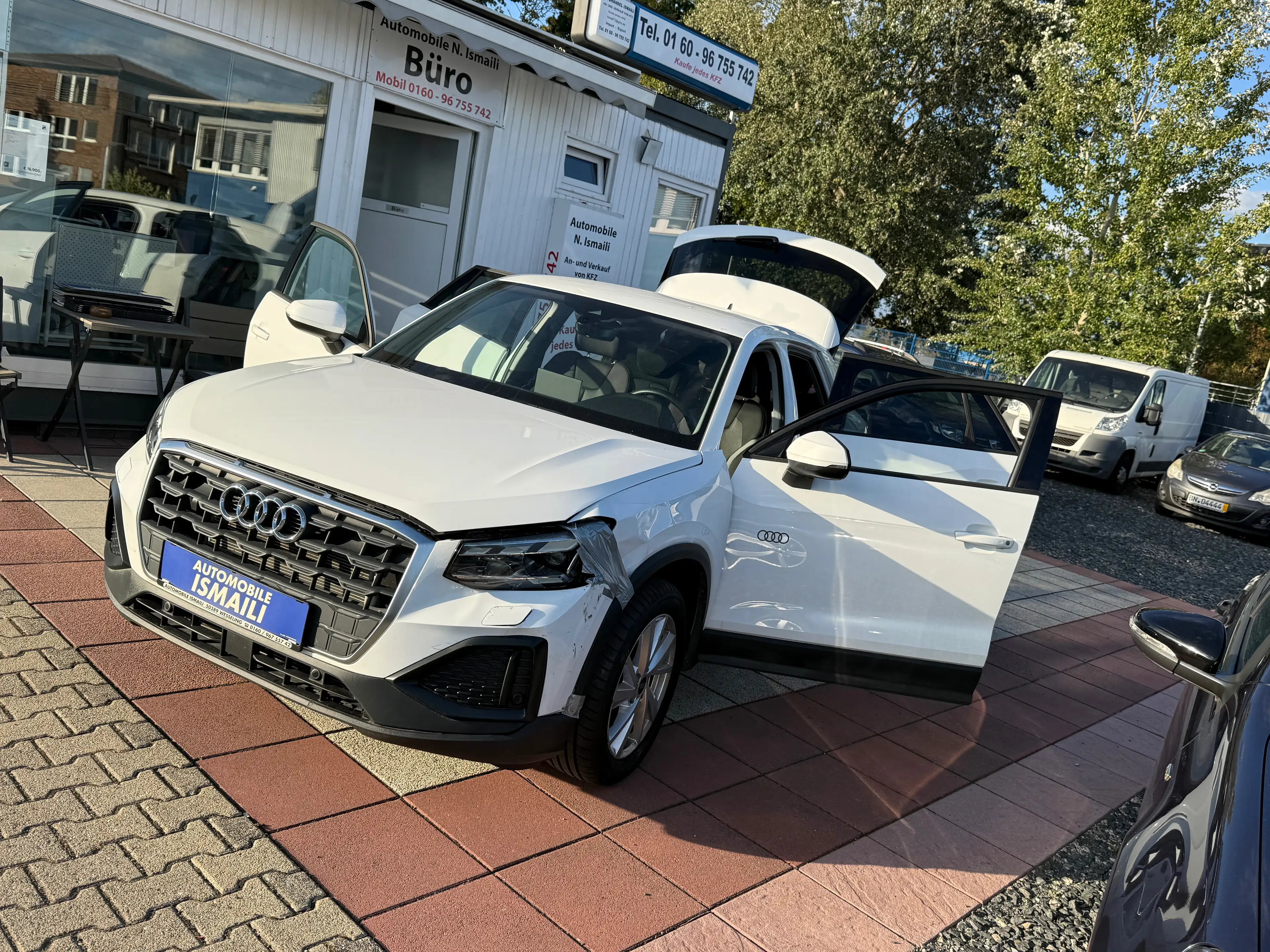 Audi Q2 35 TDI basis — photo 2