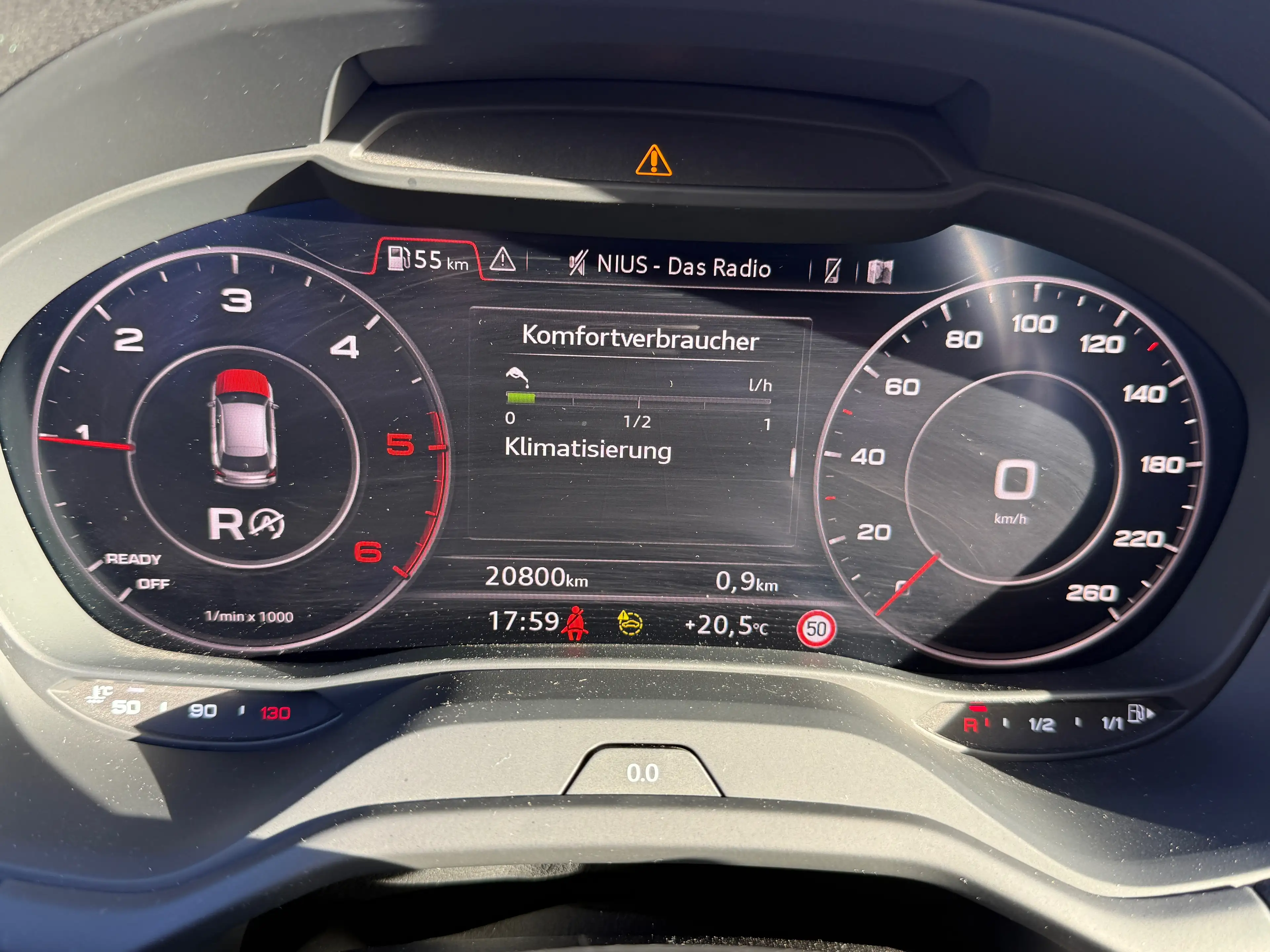Audi Q2 35 TDI basis — photo 12