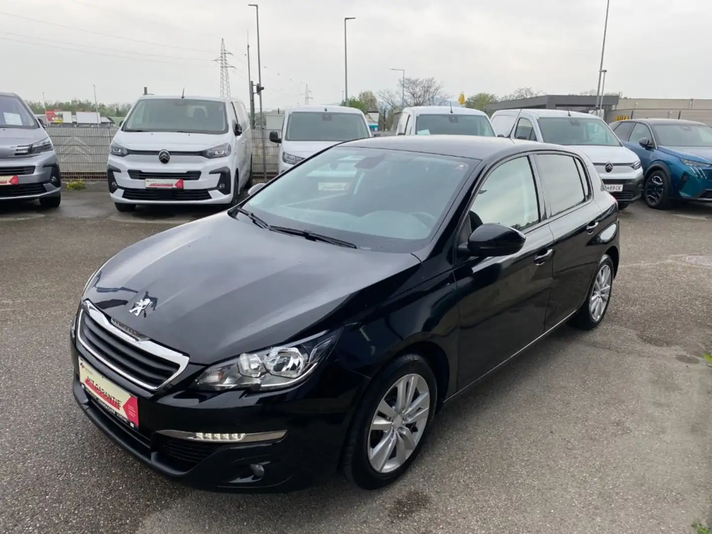 Peugeot 308 ACT BHDI120AUT Schwarz - 1
