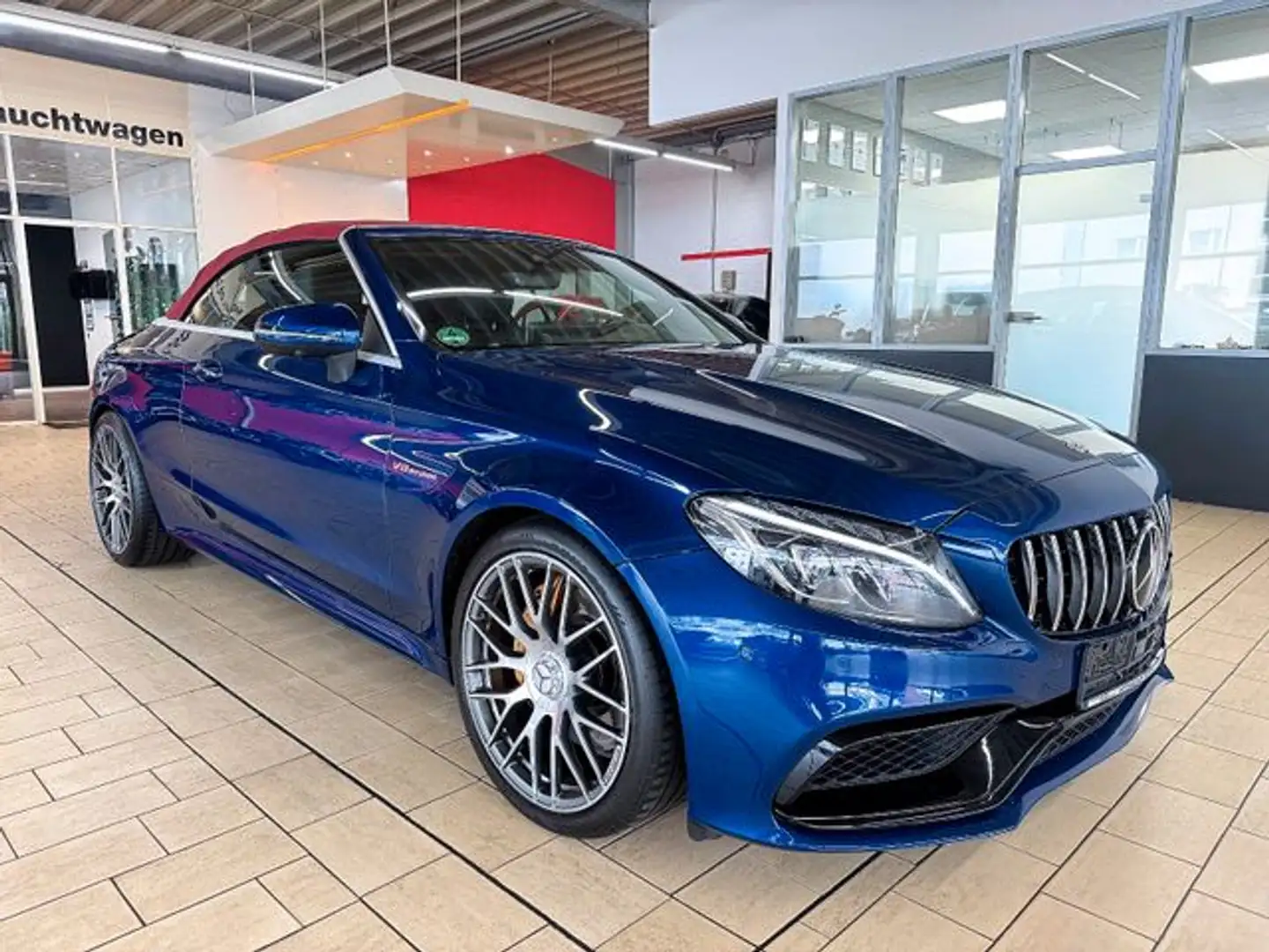 Mercedes-Benz C 63 AMG CABRIO *VOLLAUSST+360°KAM+20'AMG* 55TKM Bleu - 1