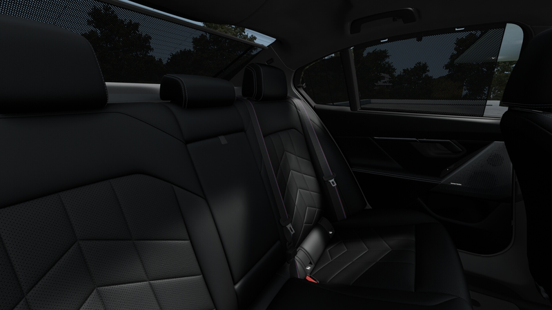 BMW 530 5 Serie 530e M Sport Automaat / Panoramadak / Trek — photo 10