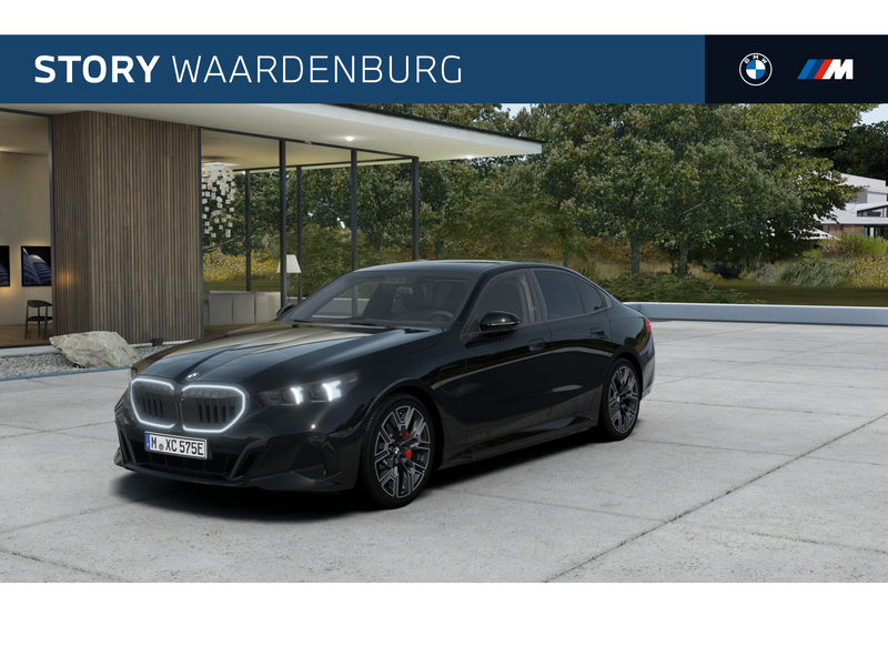 BMW 530 5 Serie 530e M Sport Automaat / Panoramadak / Trek