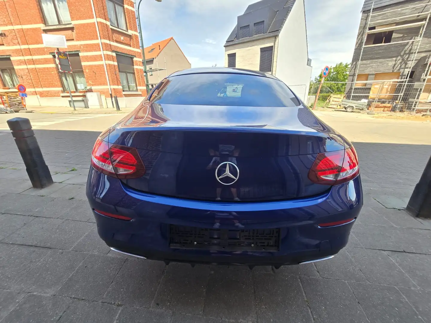 Mercedes-Benz C 300 d Coupe 9G-TRONIC AMG Line - 2