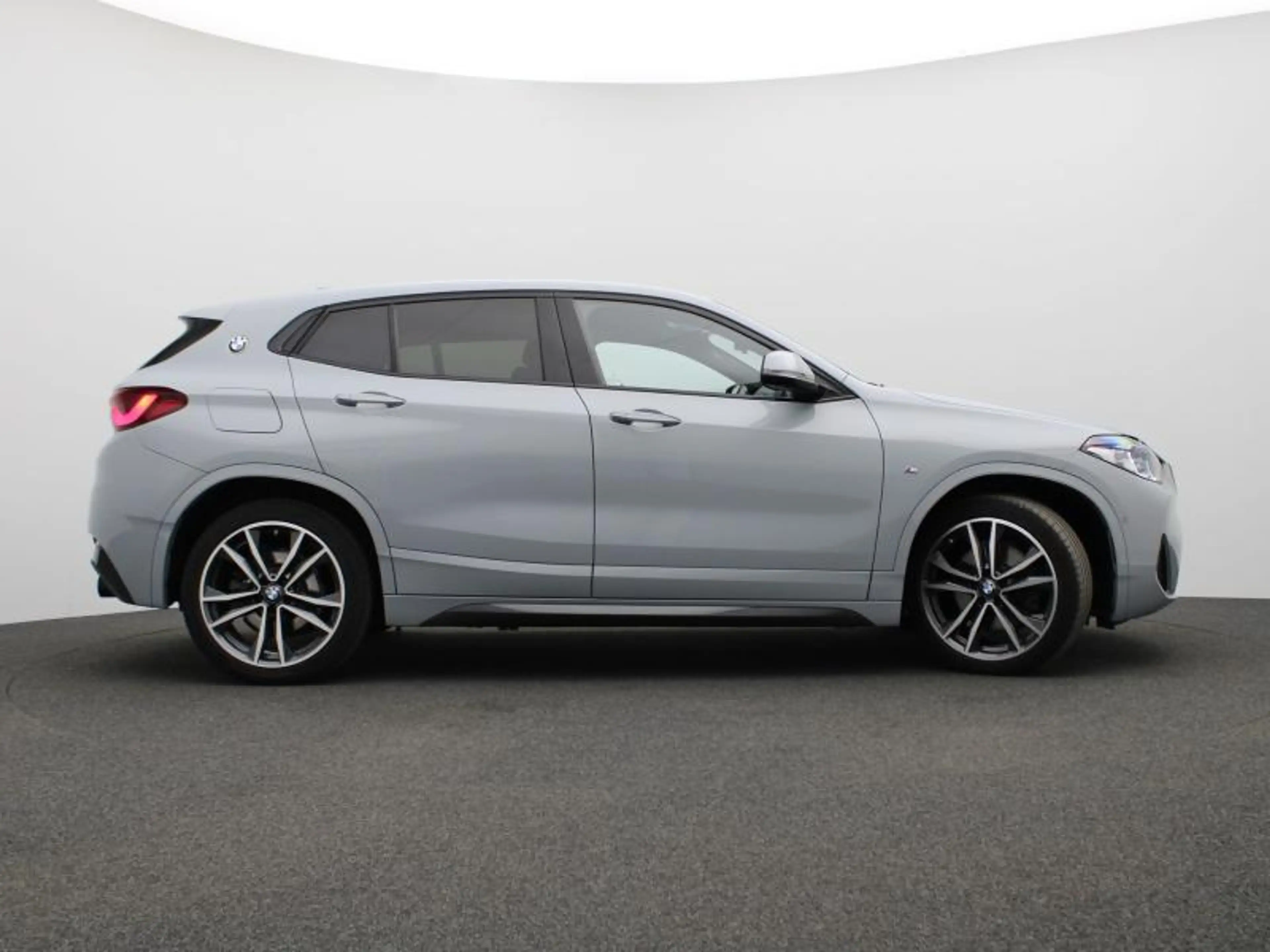 BMW X2 M SPORT - AUTOMAAT - NAVI - LED — photo 3