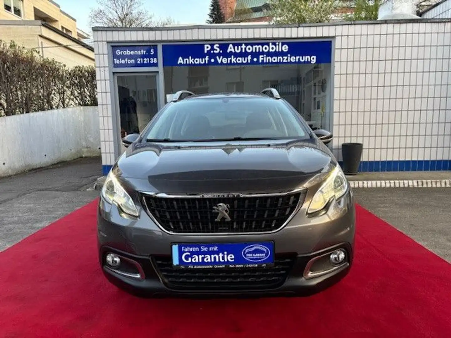 Peugeot 2008 Active* 1 Hand*Kamera*SHZ*Tempomat* Grau - 2