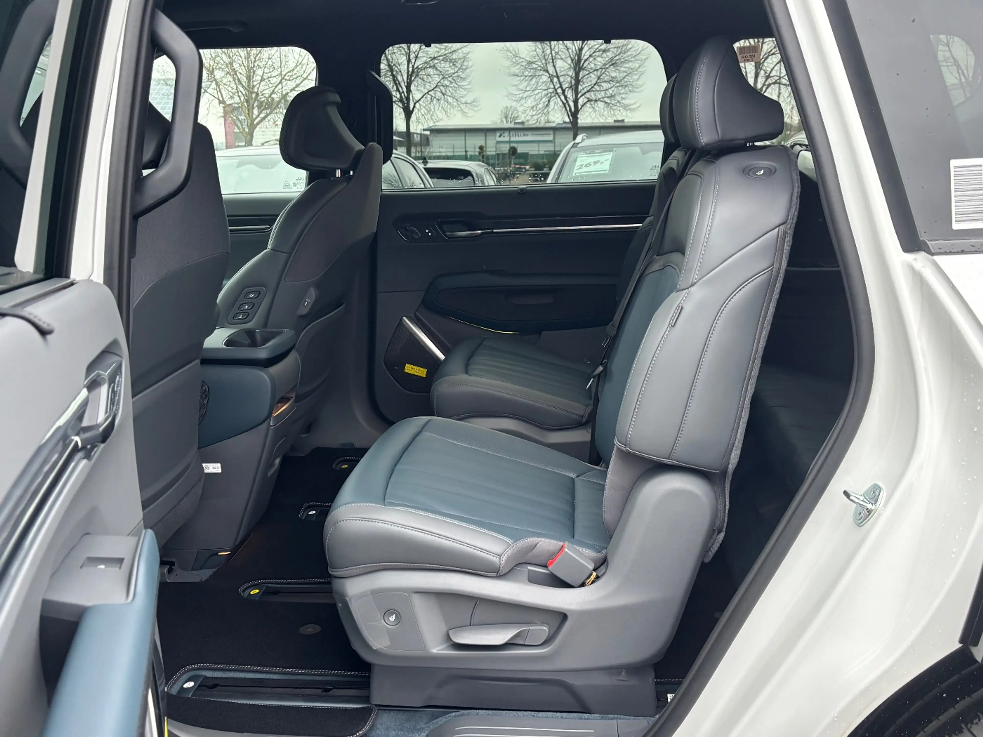 Kia EV9 99,8 kWh AWD GTLine Gewerbeangebot*0,25%Regel — photo 12