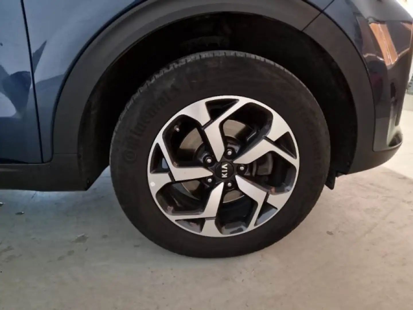 Kia Sportage 1.6 ECOGPL 2WD Business Class Bleu - 1