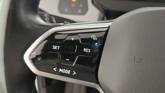 Volkswagen ID.3 view 15