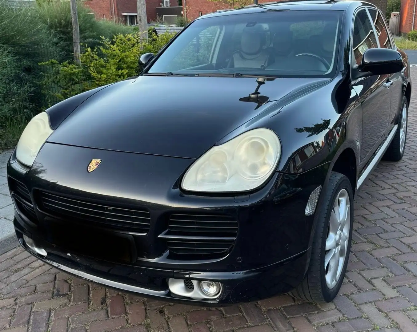 Porsche Cayenne 4.5 Zwart - 2