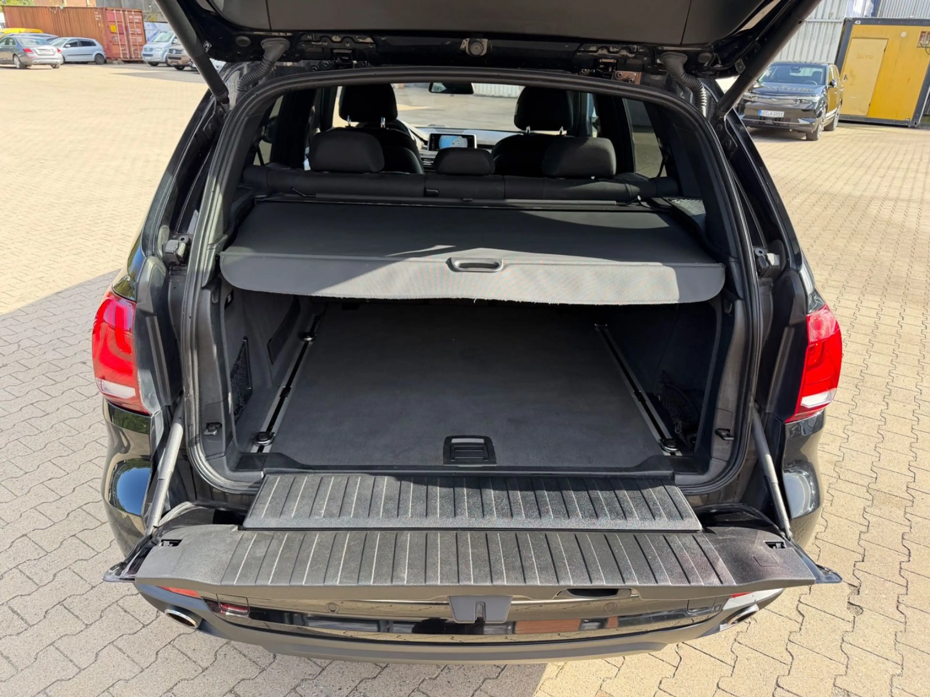 BMW X5 xDrive 25 d/NAVI/TEMPOMAT/XENON/EURO6 — photo 14