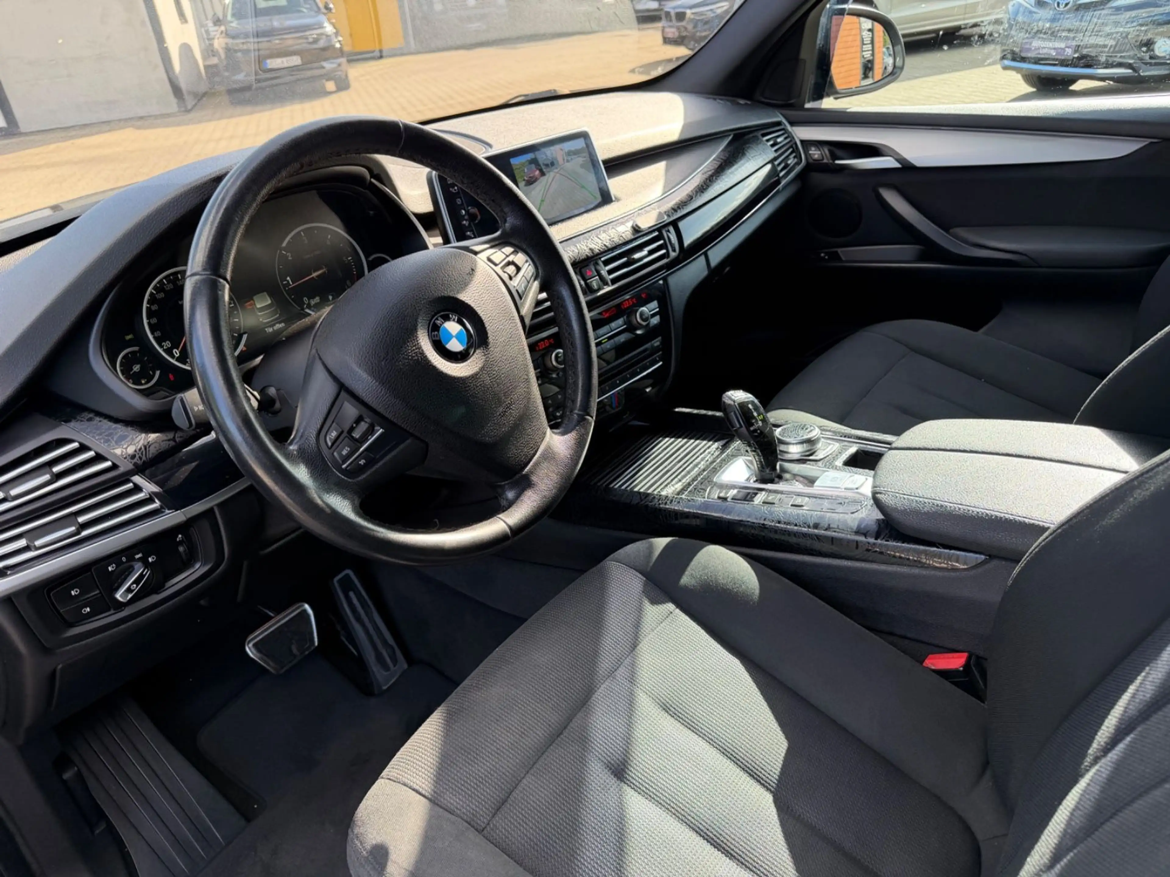 BMW X5 xDrive 25 d/NAVI/TEMPOMAT/XENON/EURO6 — photo 10