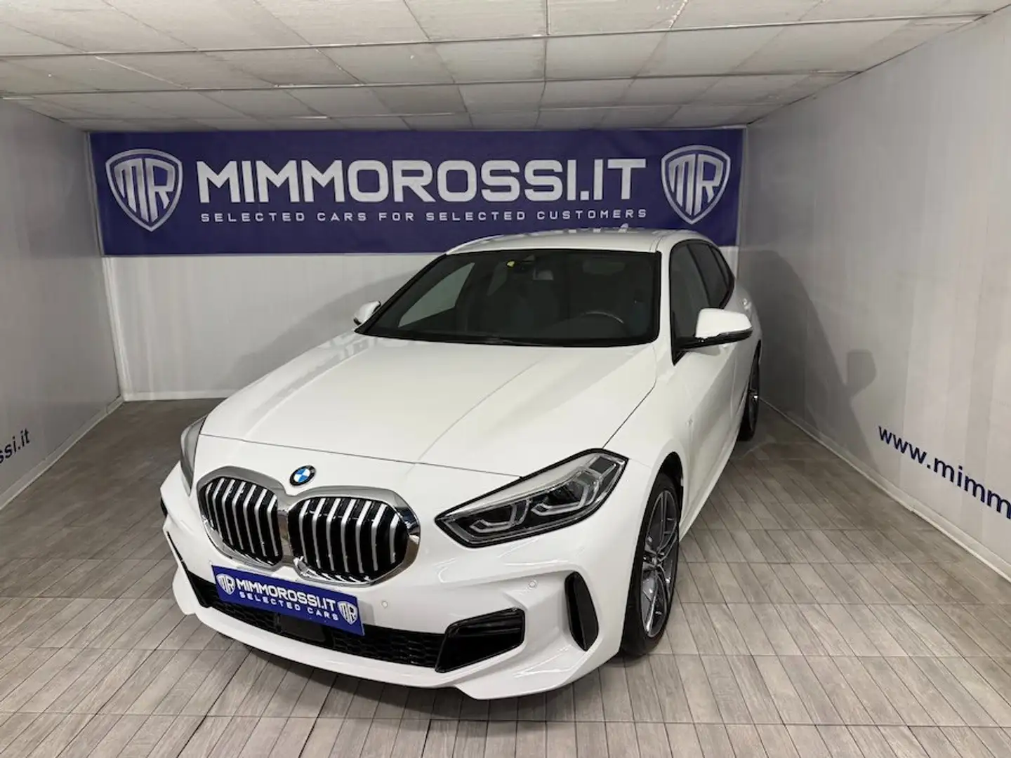 BMW 118 d Msport automatica Uniproprietario 35000 KM Bianco - 2