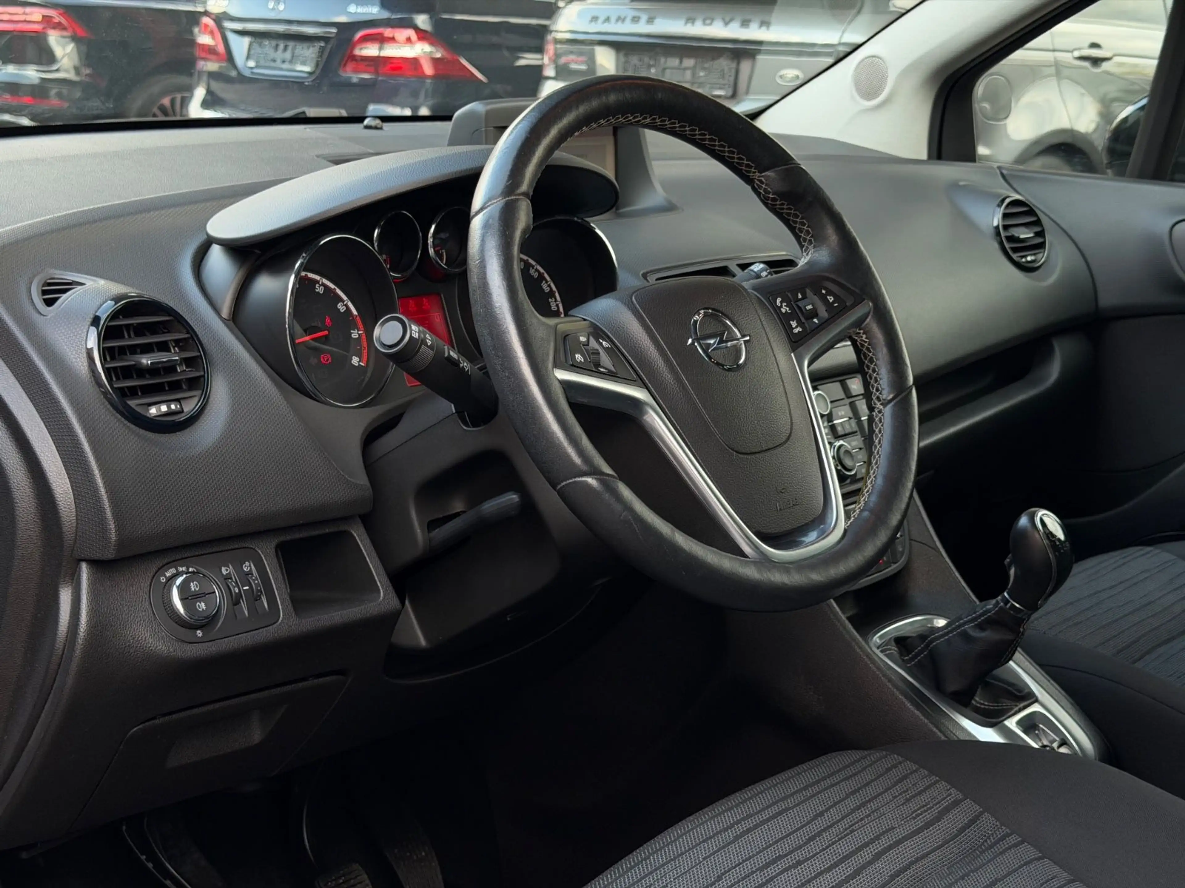 Opel Meriva B Style — photo 10
