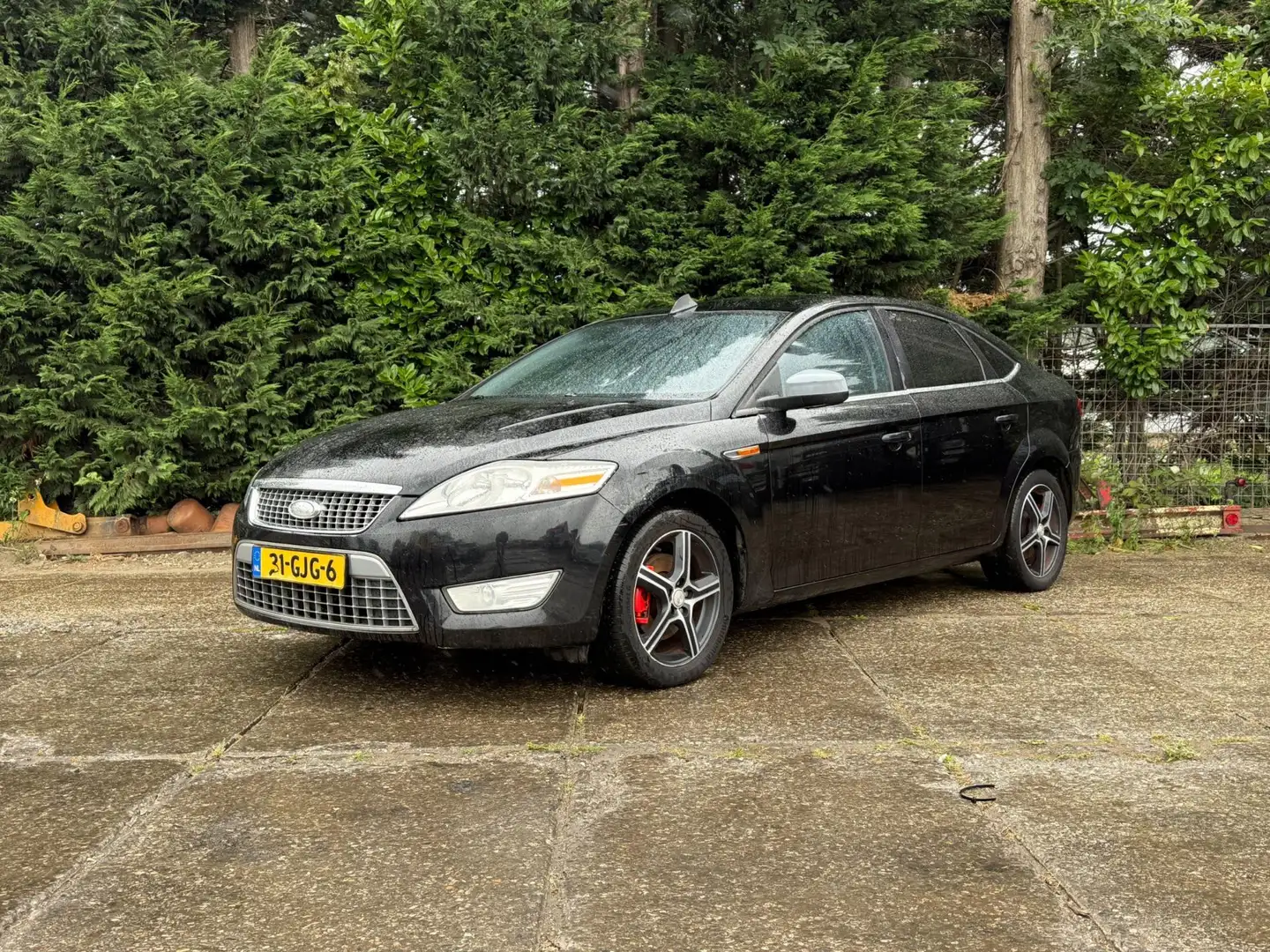 Ford Mondeo 1.6-16V 125PK Titanium 5 Deurs Hatchback Clima/ LM Zwart - 2