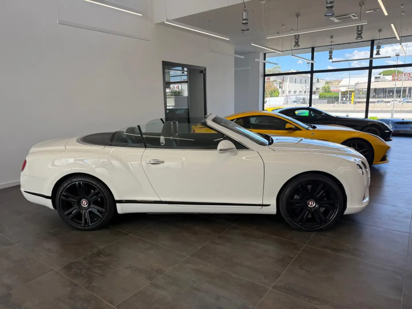 Bentley Continental Continental GTC V8 Blanc - 2