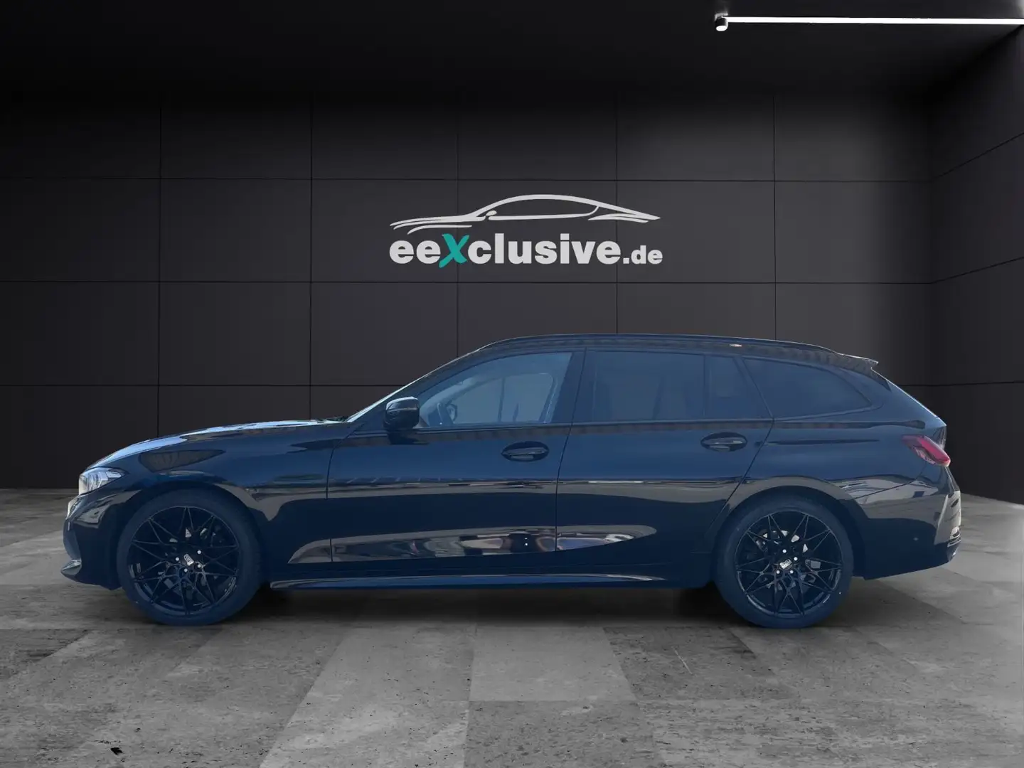 BMW 318 d Touring WideScreen 19-Alu Leder Navi Kamera Schwarz - 2