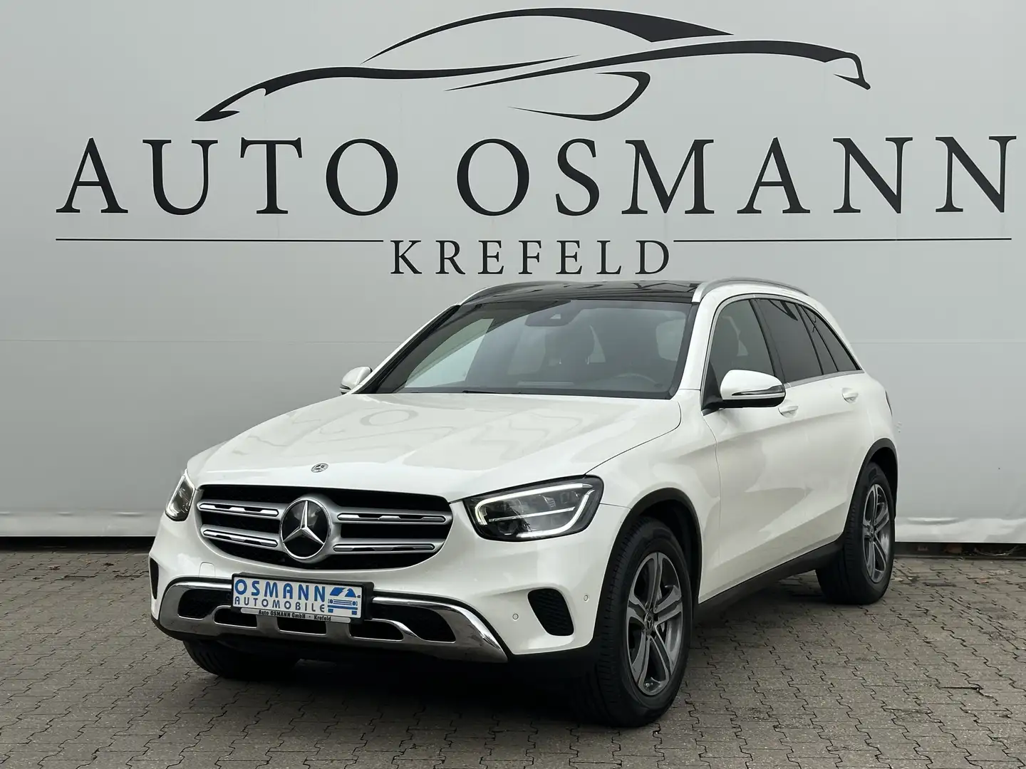 Mercedes-Benz GLC 400 d 4Matic 9G-TRONIC Standheizung PANO Alb - 1