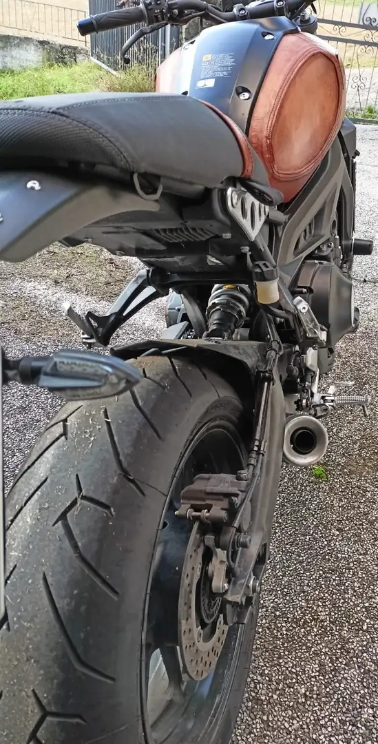 Yamaha XSR 900 Naked - 2