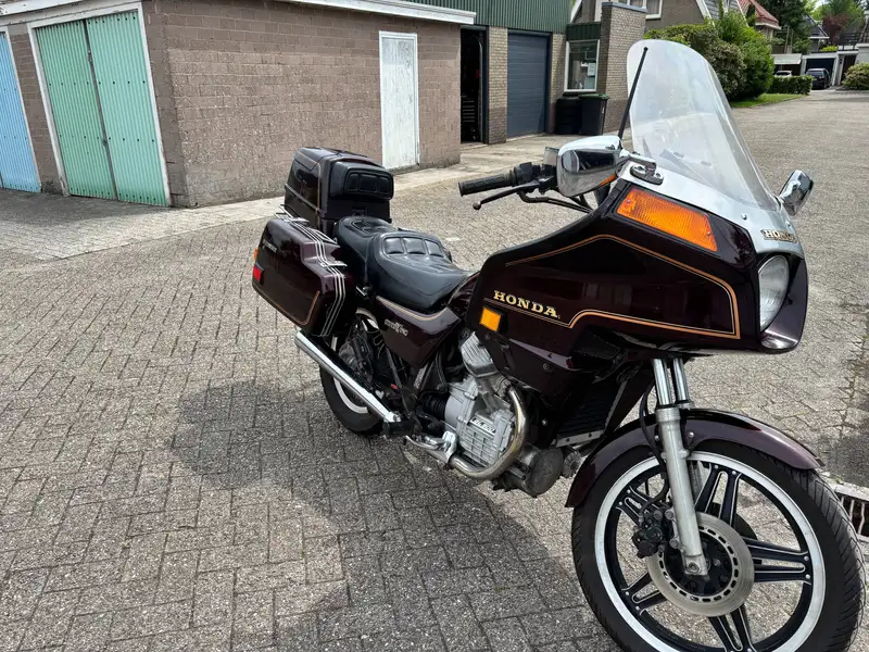 Honda GL 500