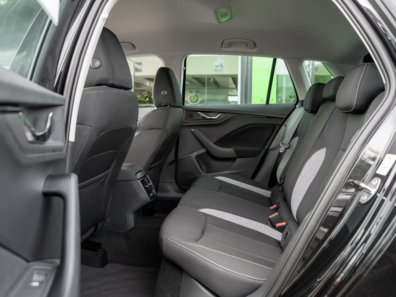 Skoda Kamiq Balance 1.5 TSI DSG AHK Navi Virtual ACC — photo 8