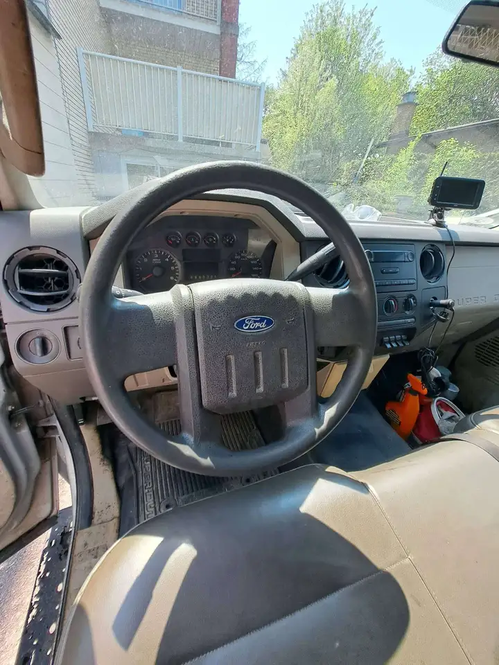 Ford F 350 снимка Ford F 350