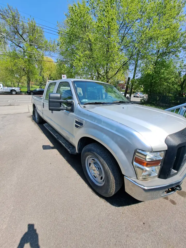 Ford F 350 снимка Ford F 350