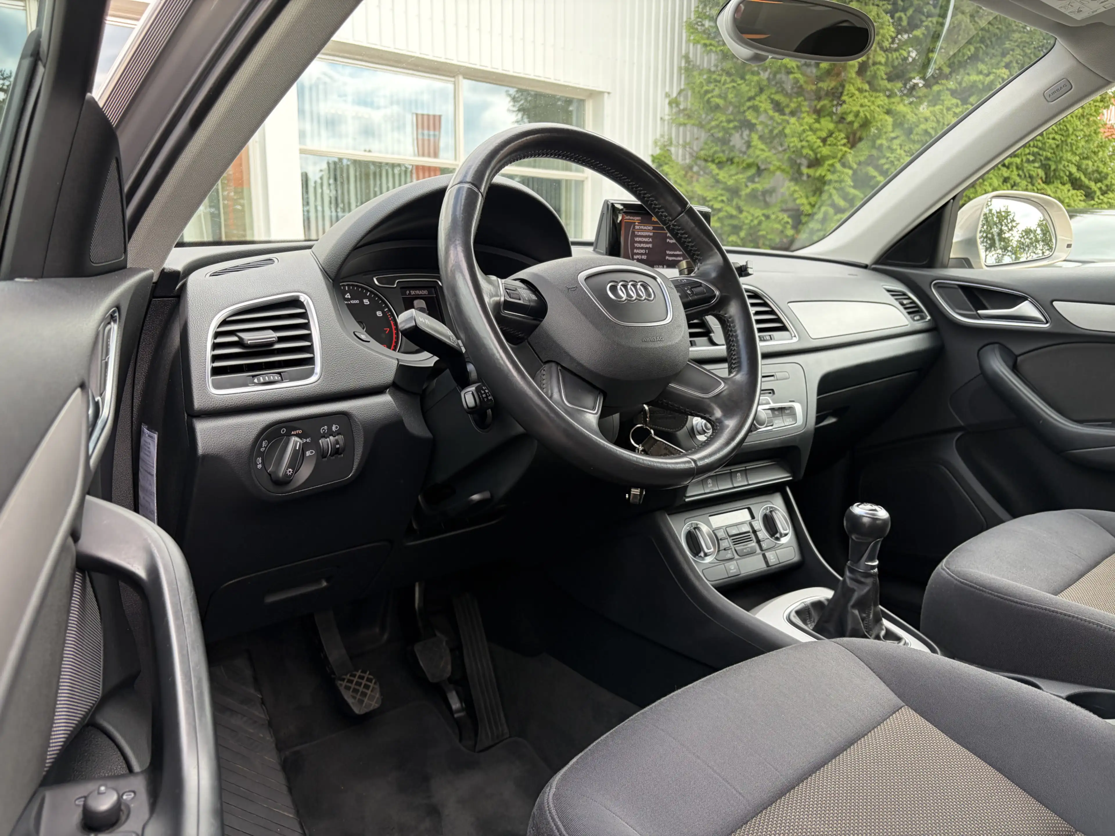 Audi Q3 1.4 TFSI Pro Line | Trekhaak | Navi | PDC | Rijkla — photo 8