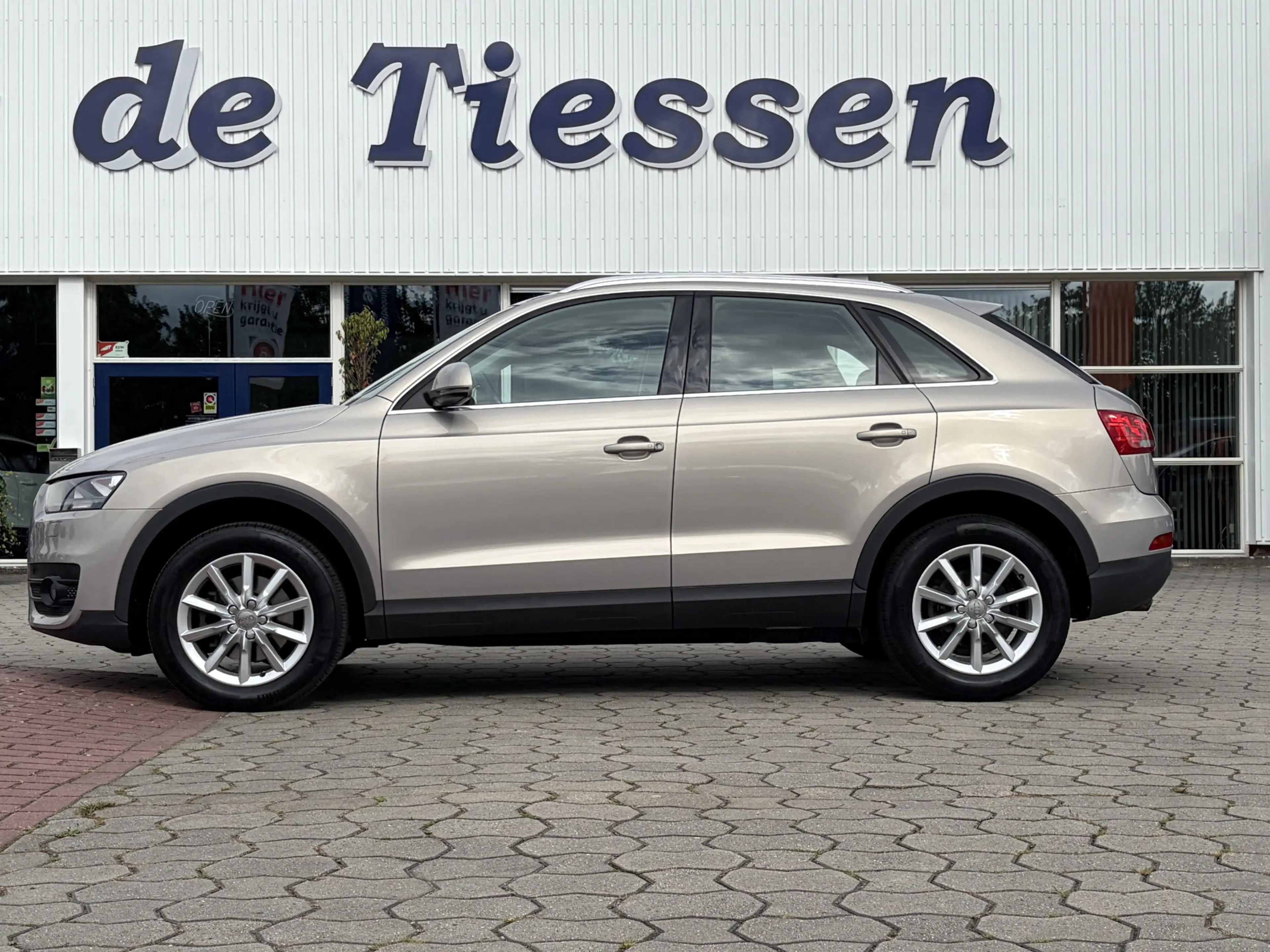 Audi Q3 1.4 TFSI Pro Line | Trekhaak | Navi | PDC | Rijkla — photo 3