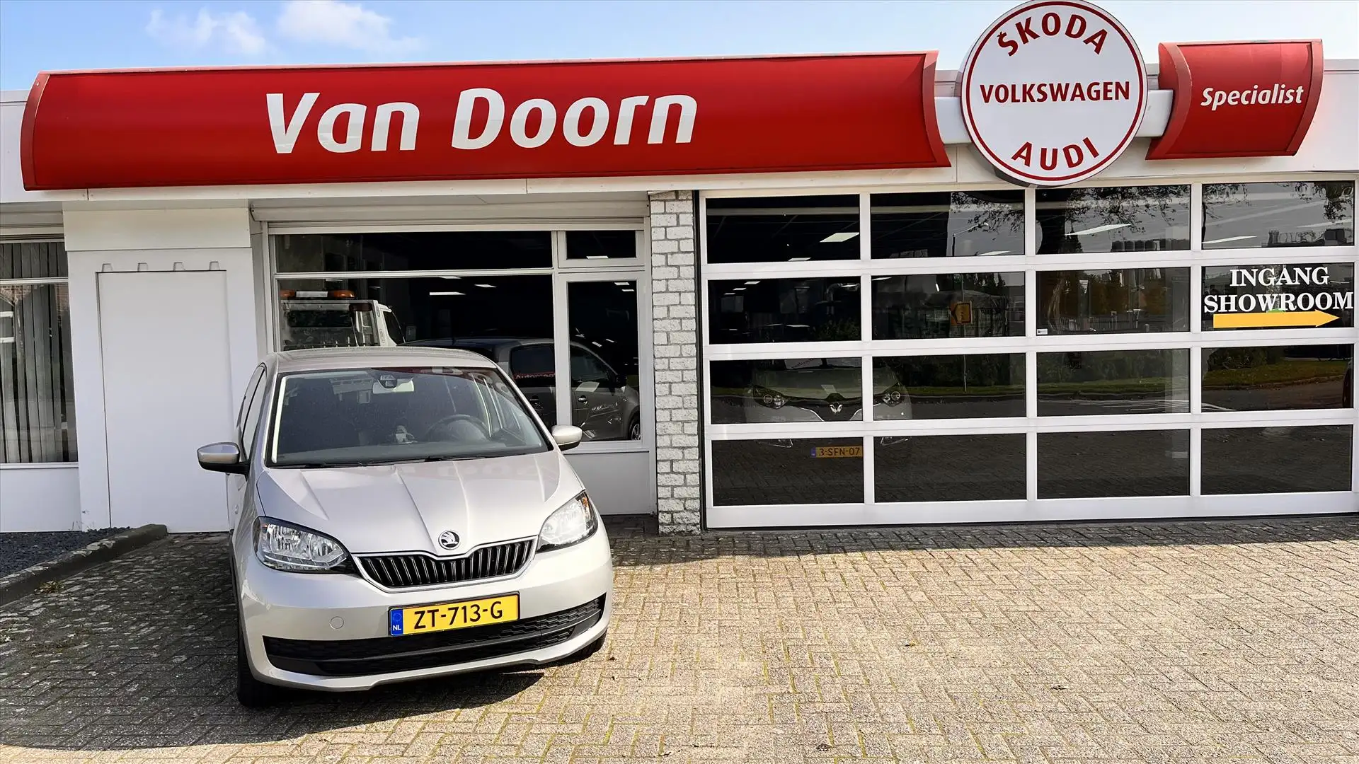 Skoda Citigo 1.0 60pk 5D Greentech Ambition Gris - 1