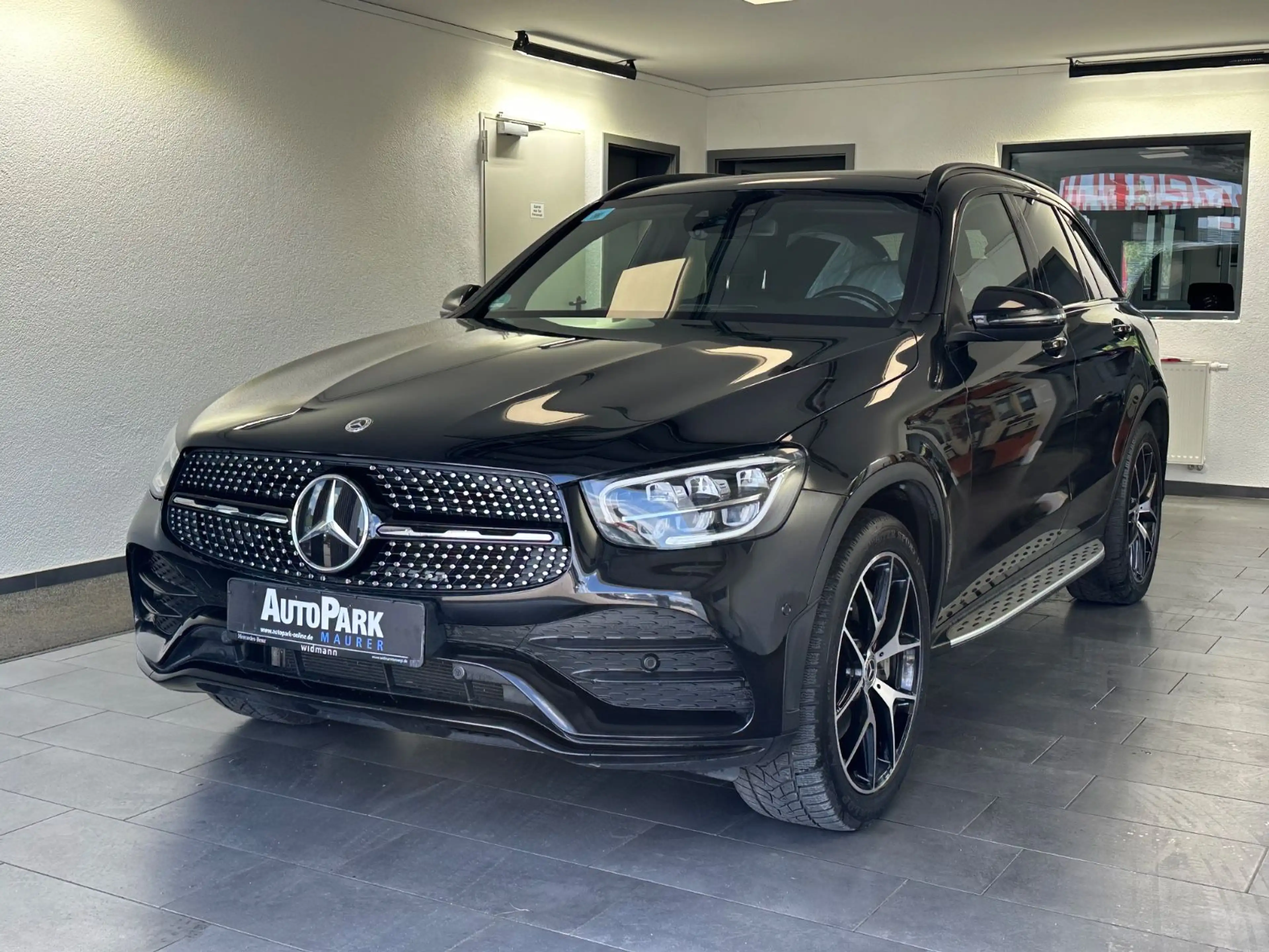 Mercedes-Benz GLC 400 d 4Matic AMG*Pano*AHK* — photo 2