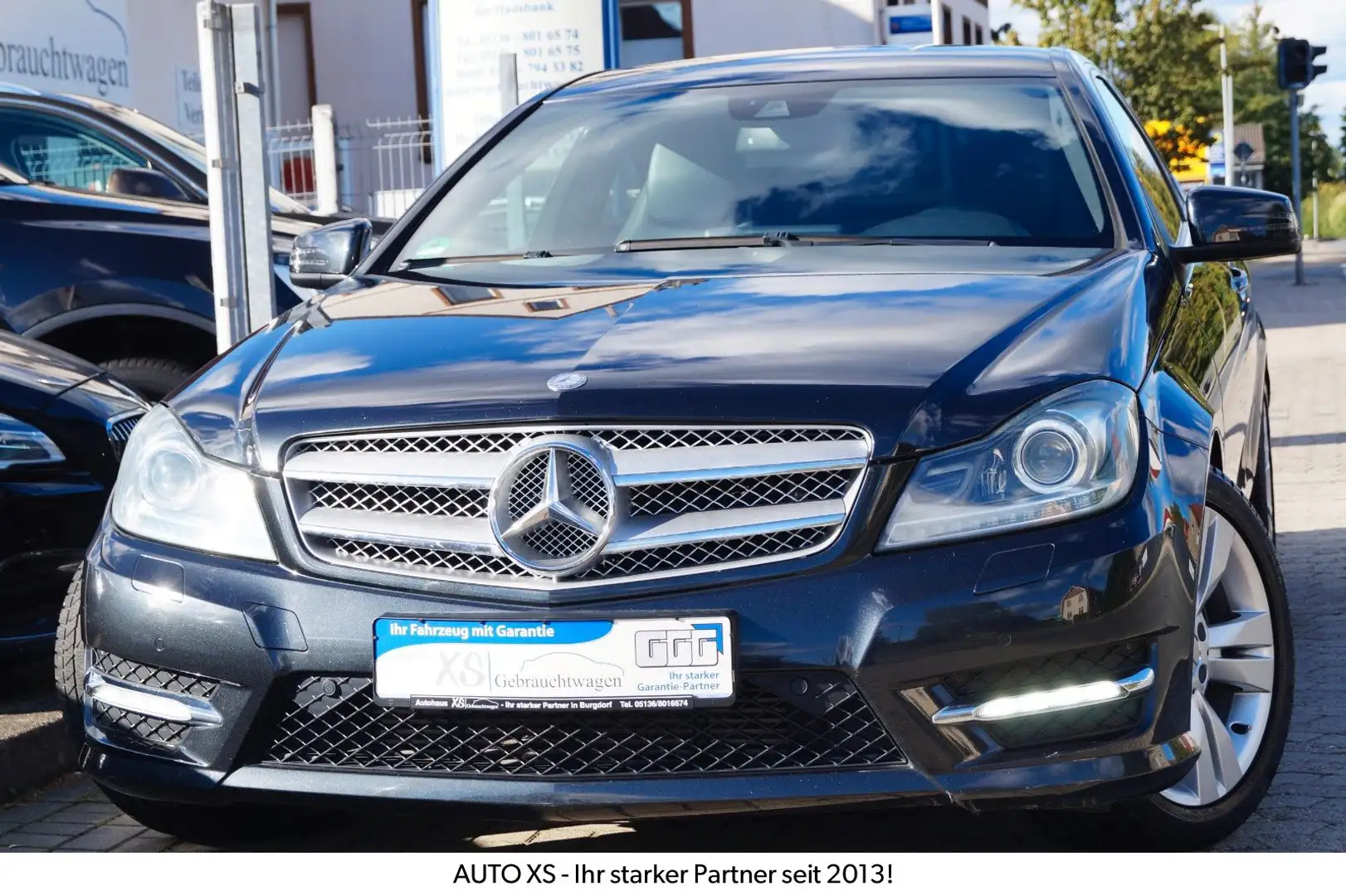 Mercedes-Benz C 250 CGI Coupé BlueEfficien. 7G-Tronic AMG-Line Zwart - 1