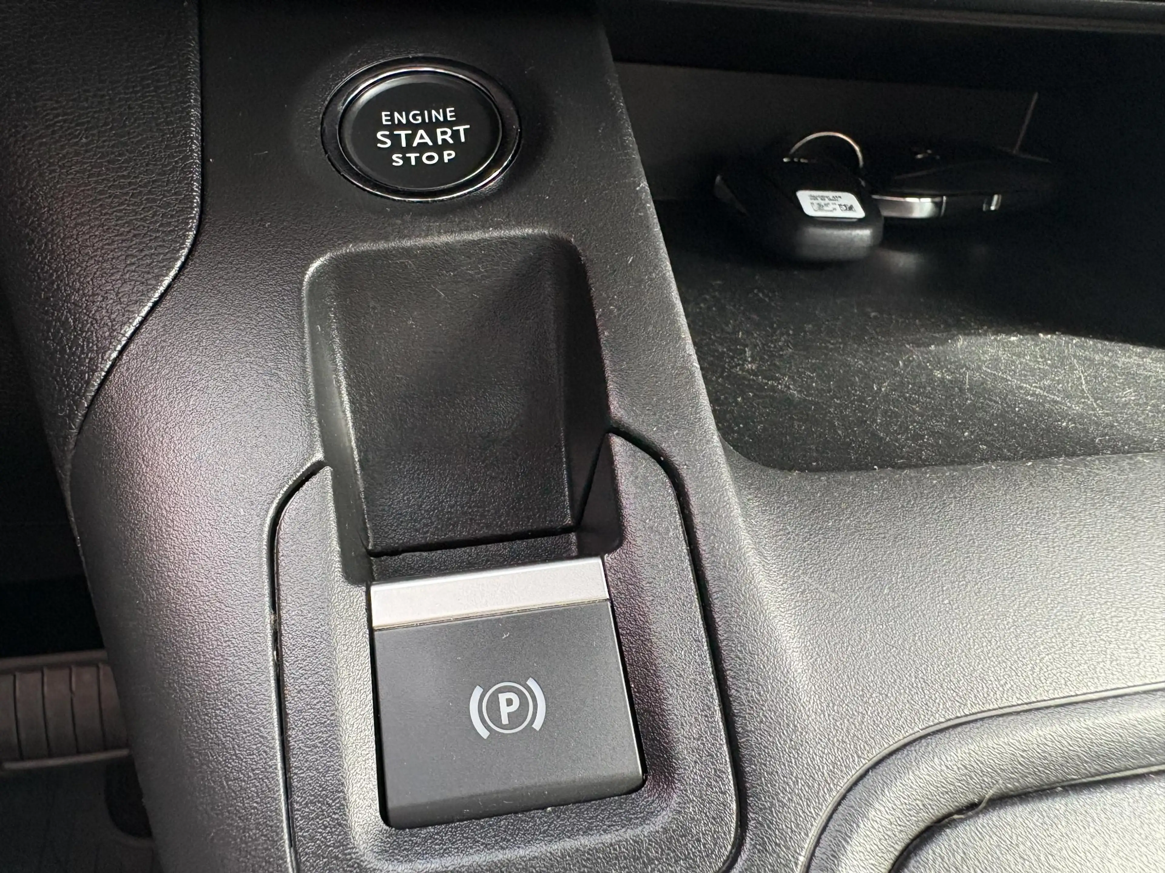Toyota Proace City Verso 1.2 Turbo Dynamic — photo 20