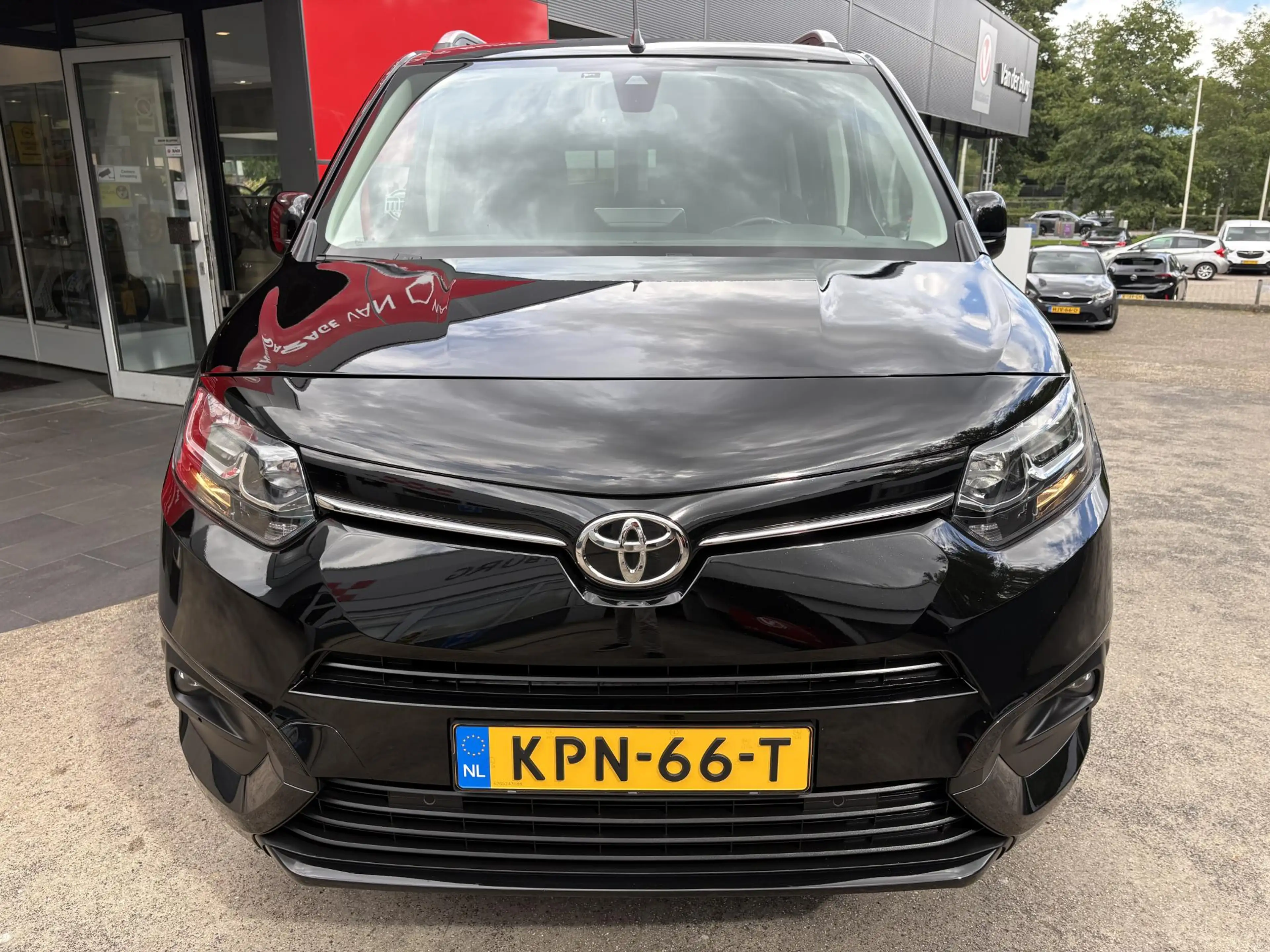 Toyota Proace City Verso 1.2 Turbo Dynamic — photo 5
