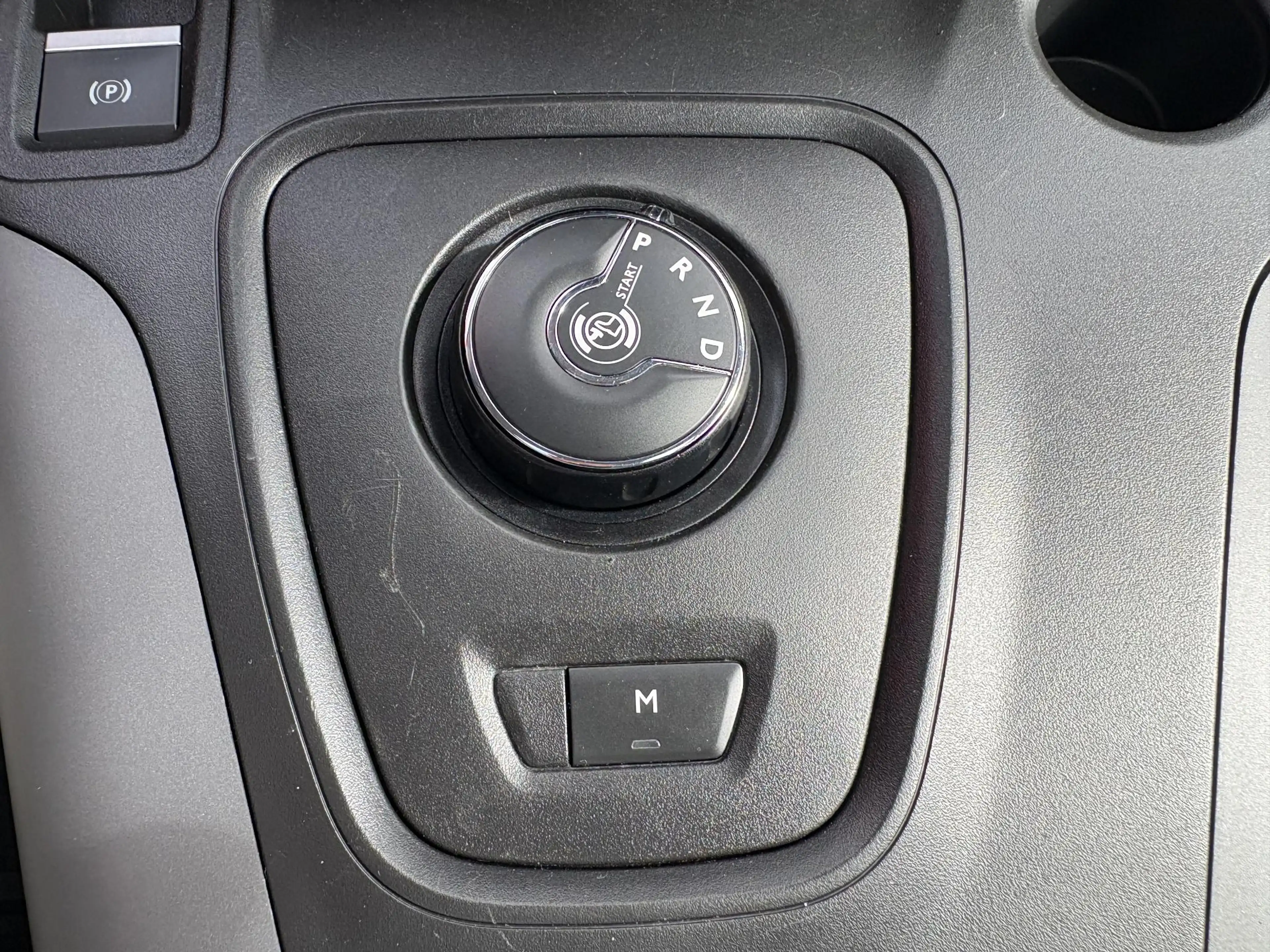 Toyota Proace City Verso 1.2 Turbo Dynamic — photo 21