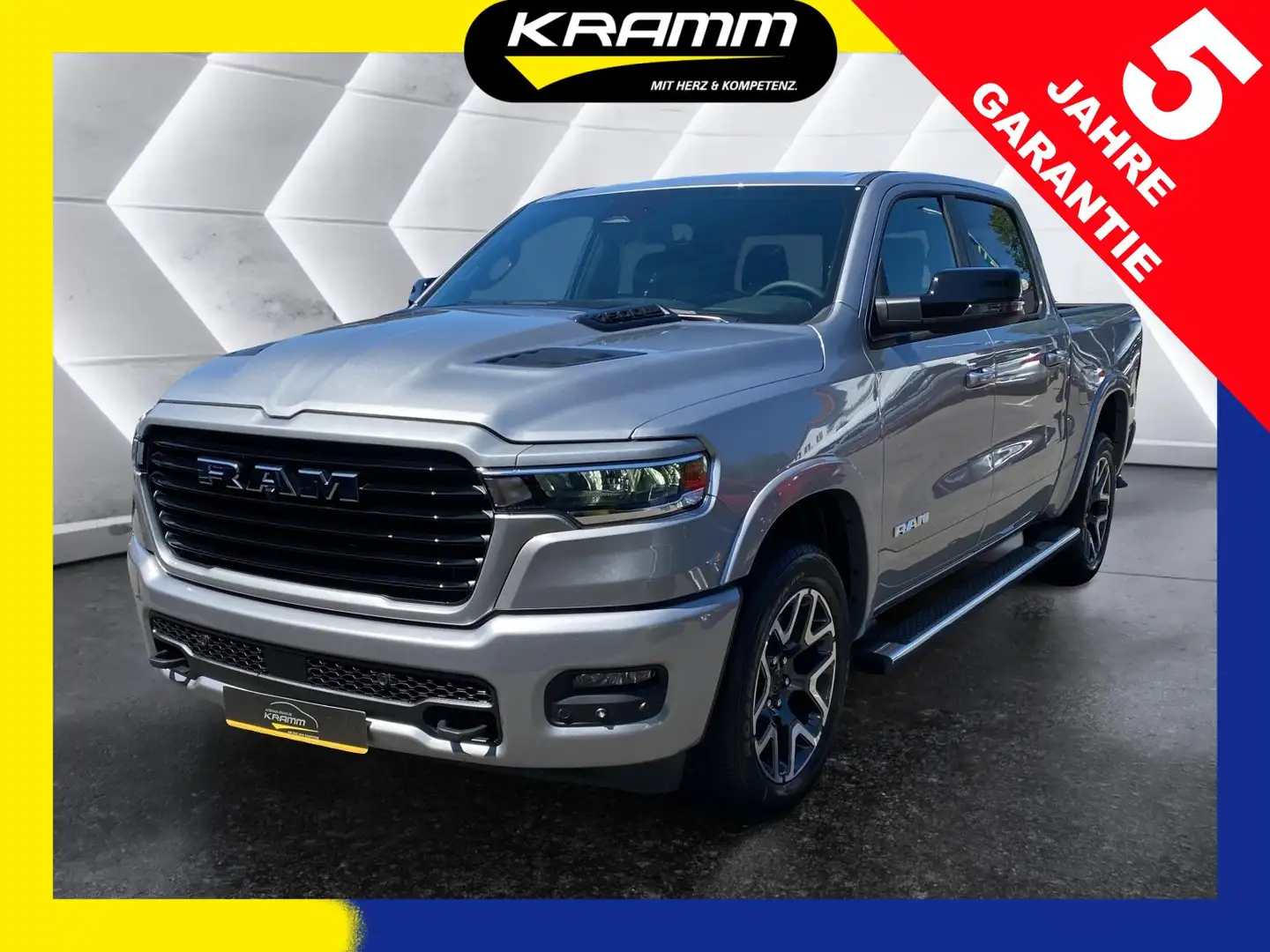 Dodge RAM 1500 Laramie Sport Crew Cab 3.0 L6 Silber - 1