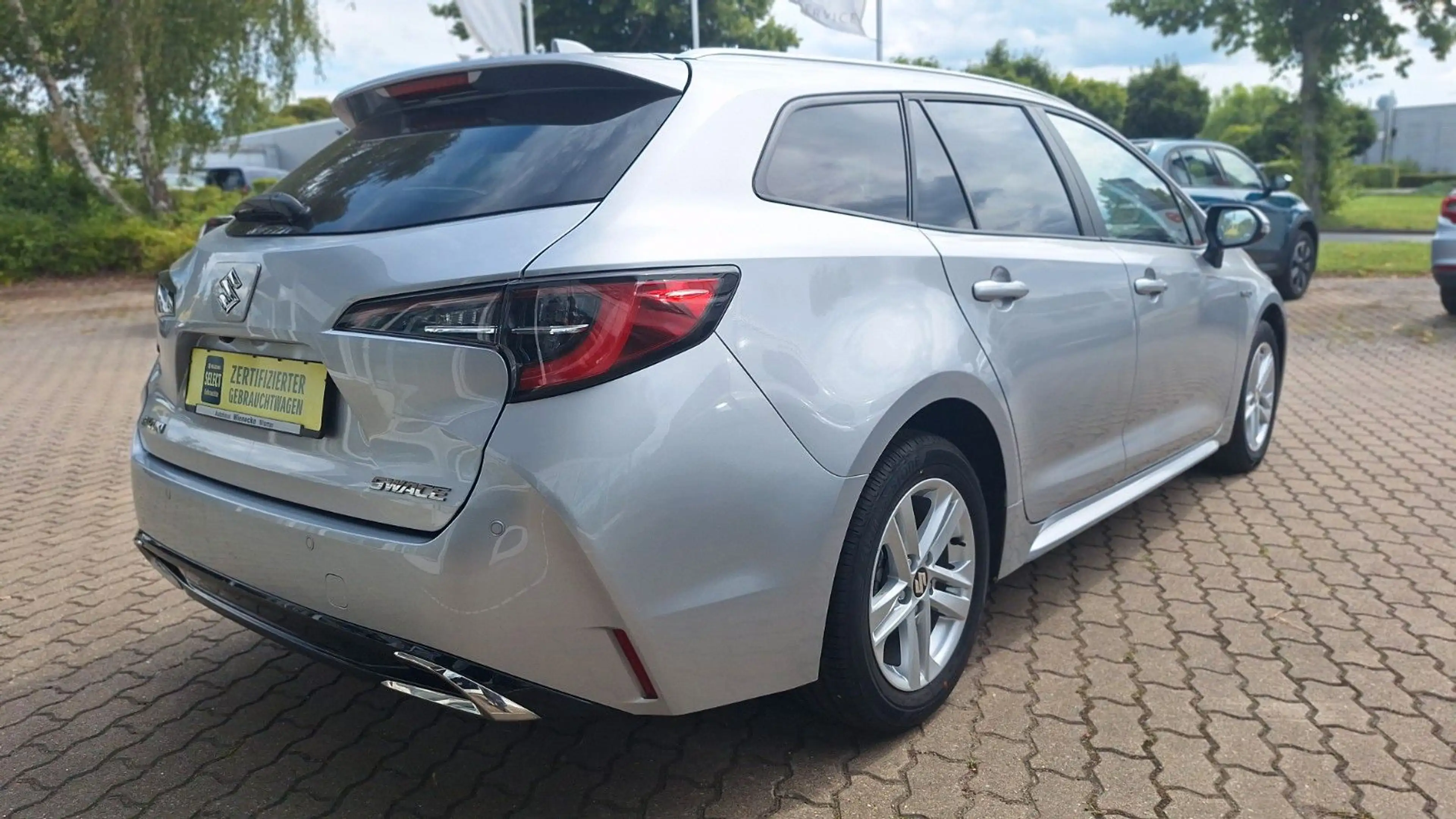 Suzuki Swace 1.8 Hybrid Comfort+ — photo 4