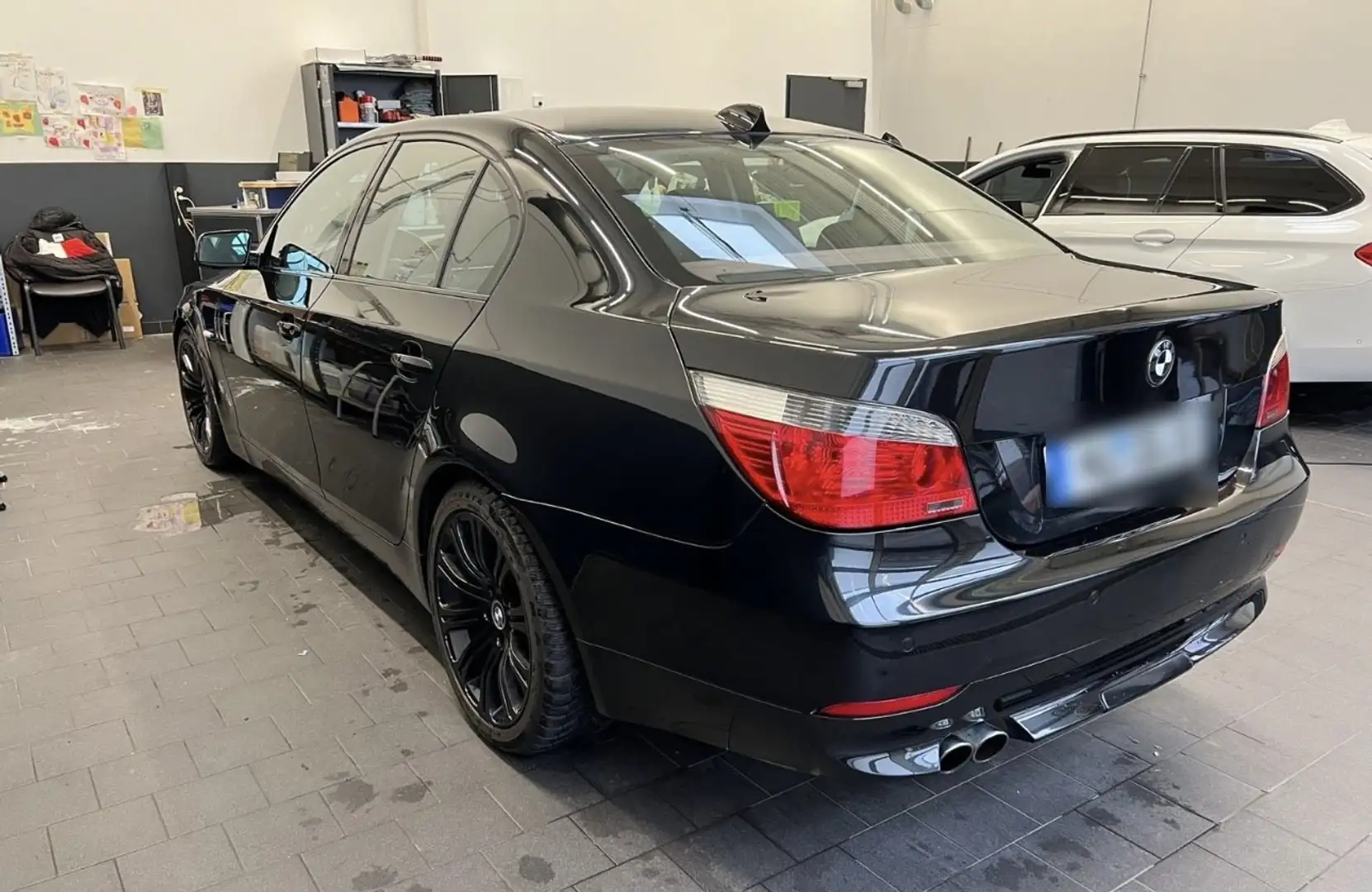 BMW 545 BMW 545 e60 - 1