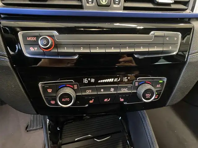 BMW X1 view 11