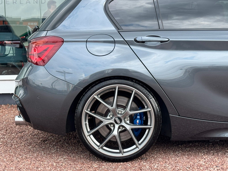 BMW 140 xDrive Special Edition*M-Perf. AGA*KW V2!* — photo 16