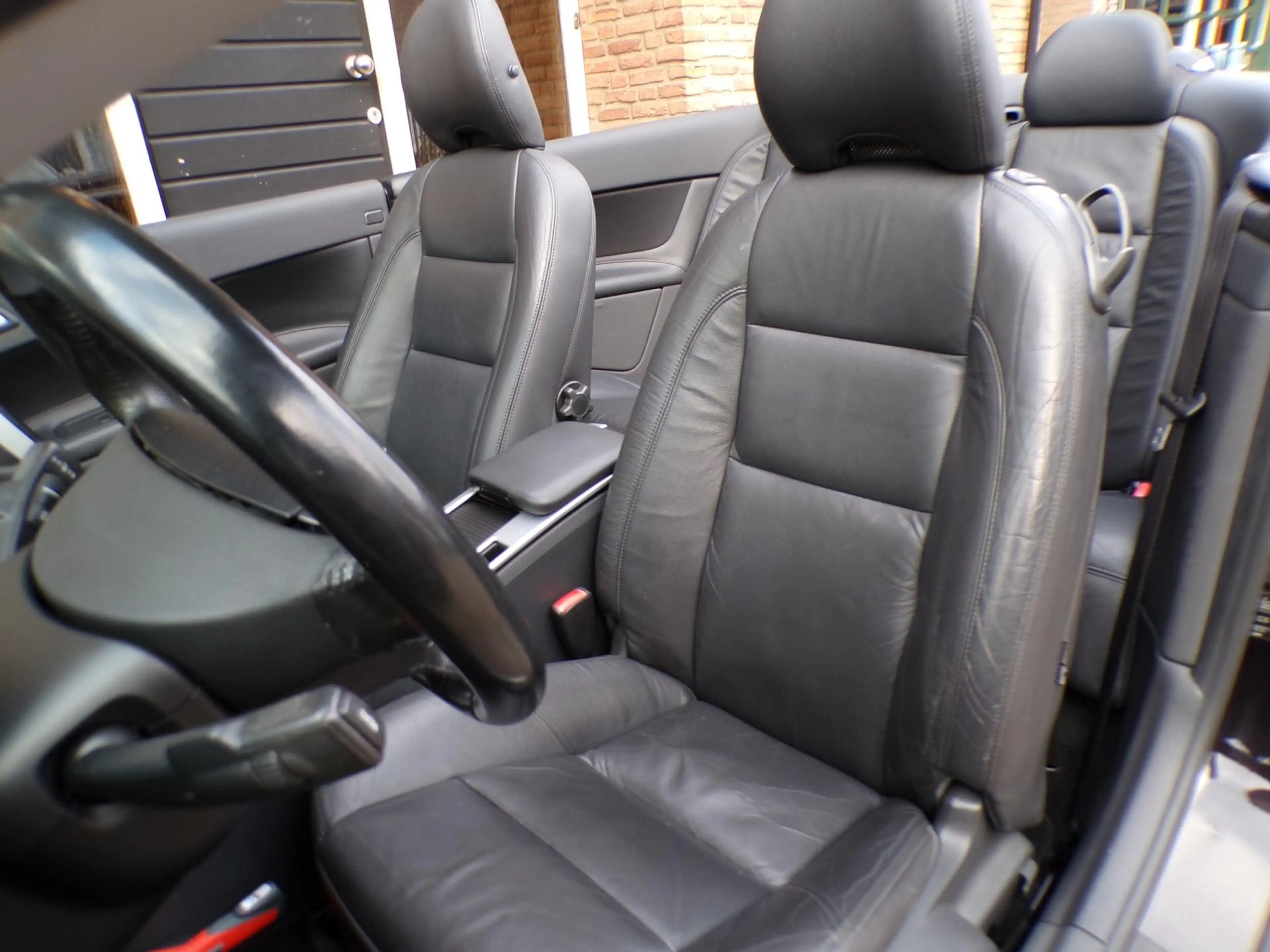 Volvo C70 Convertible 2.5 T5 Tourer Automaat / Leder / Navi — photo 12
