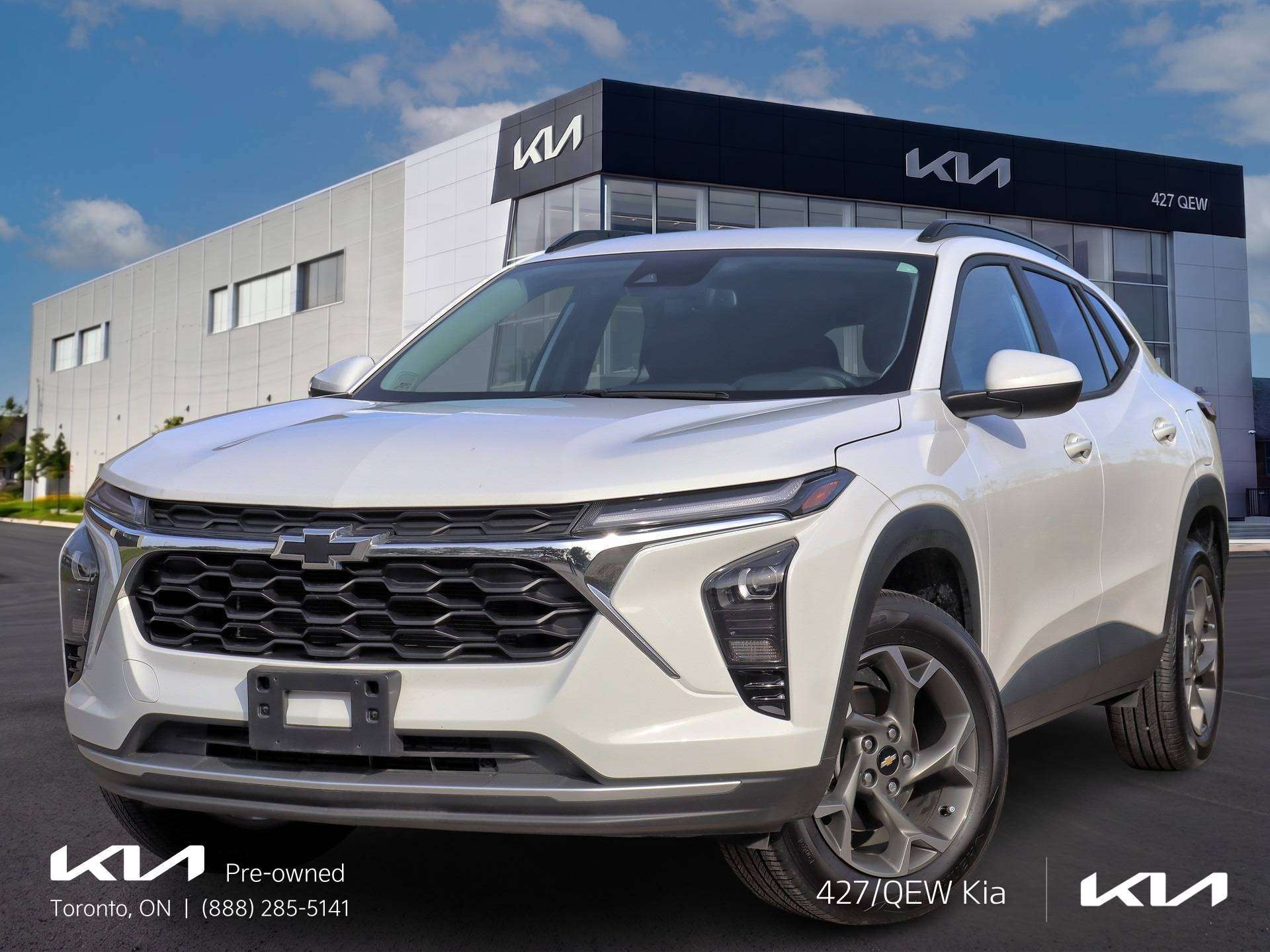 White 2025 Chevrolet Trax SUV / Crossover Front-Wheel Drive 6-Speed Automatic