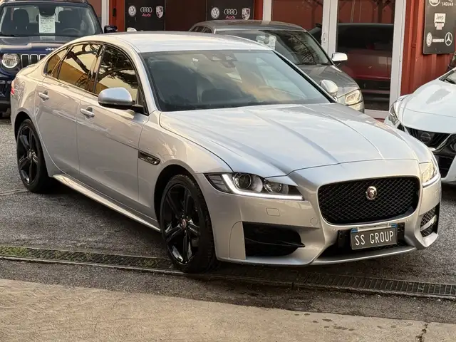 Jaguar XF 25d i4 R-Sport 240cv-unipro-AWD-(( 60 Mila Km ))