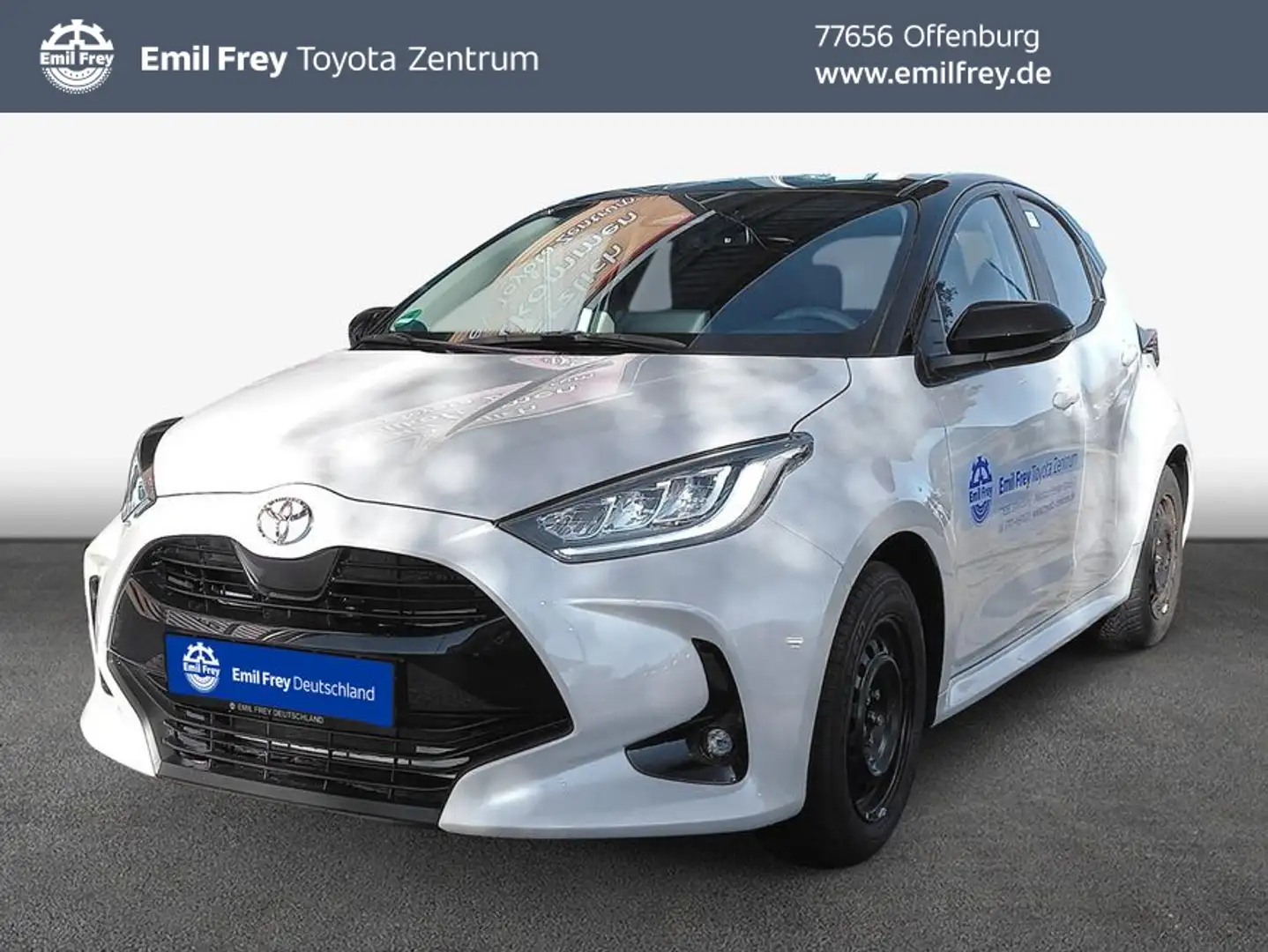 Toyota Yaris Hybrid 116 1.5 VVT-i Team Deutschland Wit - 1