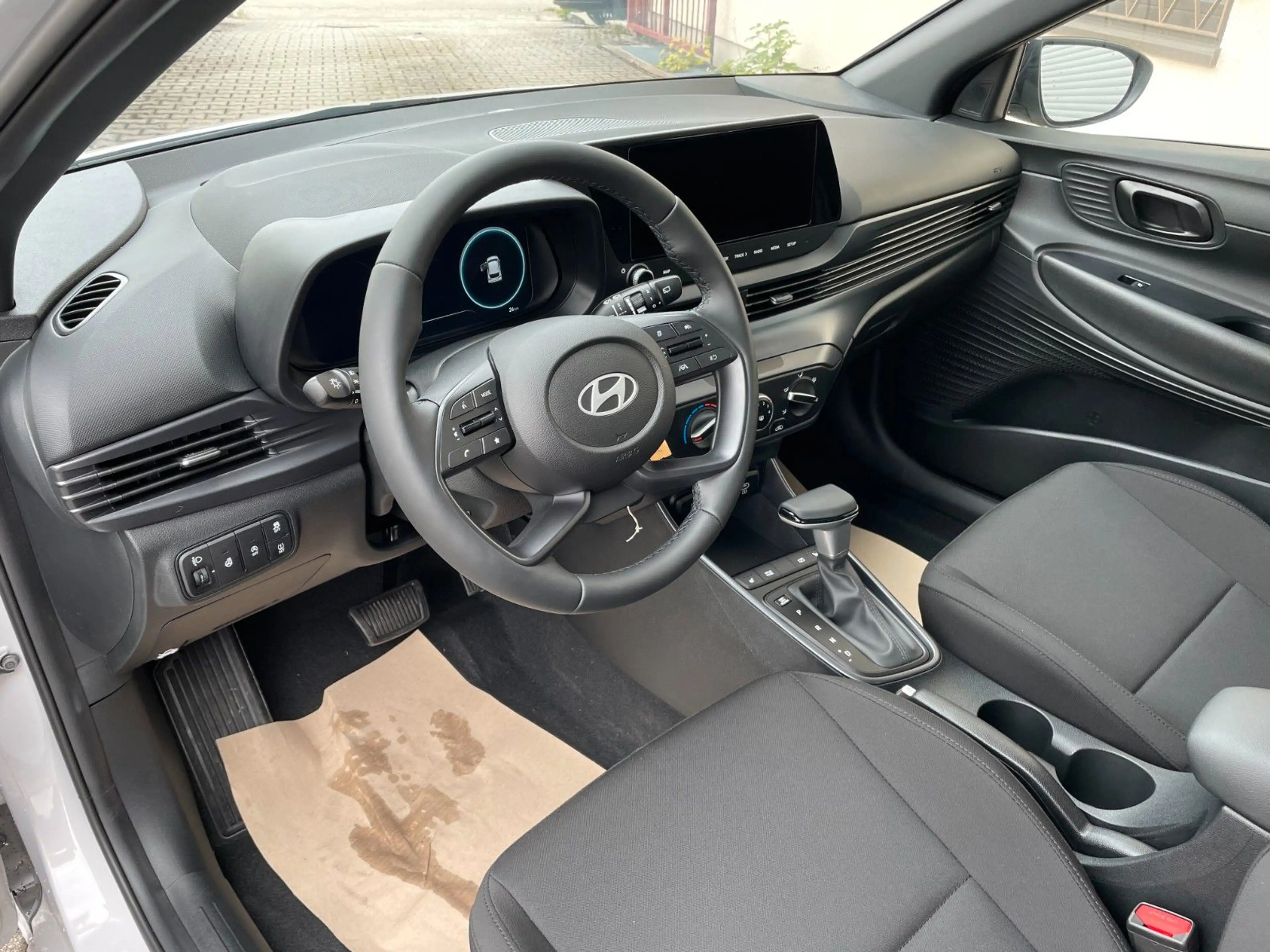 Hyundai i20 GO Plus Kamera AHK abn. LHZ 5 Jahre Garantie — photo 9