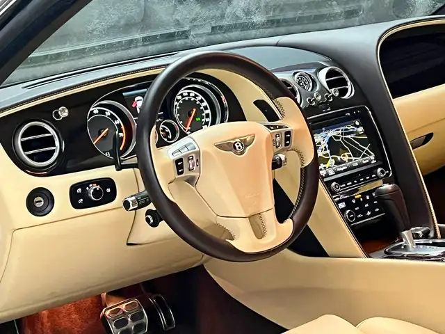 Bentley Continental GT V8 * NUR 55.000KM * MAGNOLIA CREME - BURNT OAK* Ansicht 23