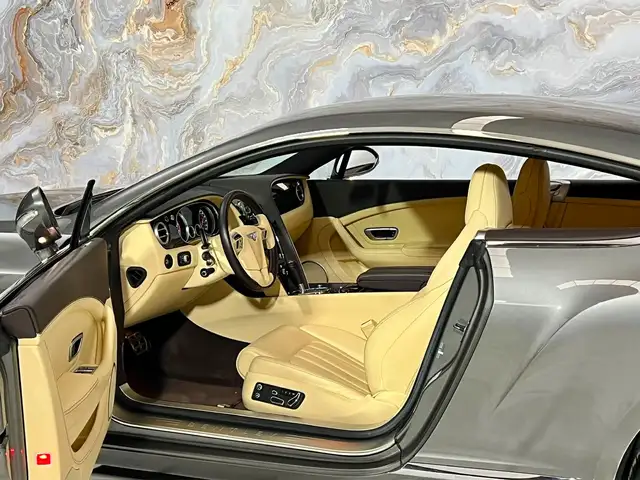 Bentley Continental GT V8 * NUR 55.000KM * MAGNOLIA CREME - BURNT OAK* Ansicht 28