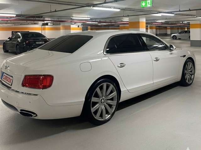 Bentley Flying Spur 6.0 W12 Mulliner-Felgen 21"