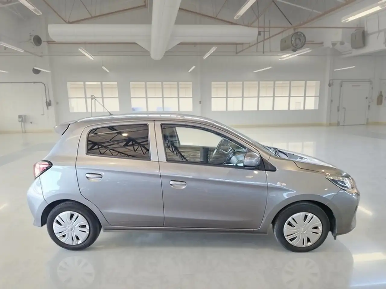 Mitsubishi Space Star 1.2 INVITE RADIO BI-FUEL GPL 5 PORTE BERLINA, миниатюра 3
